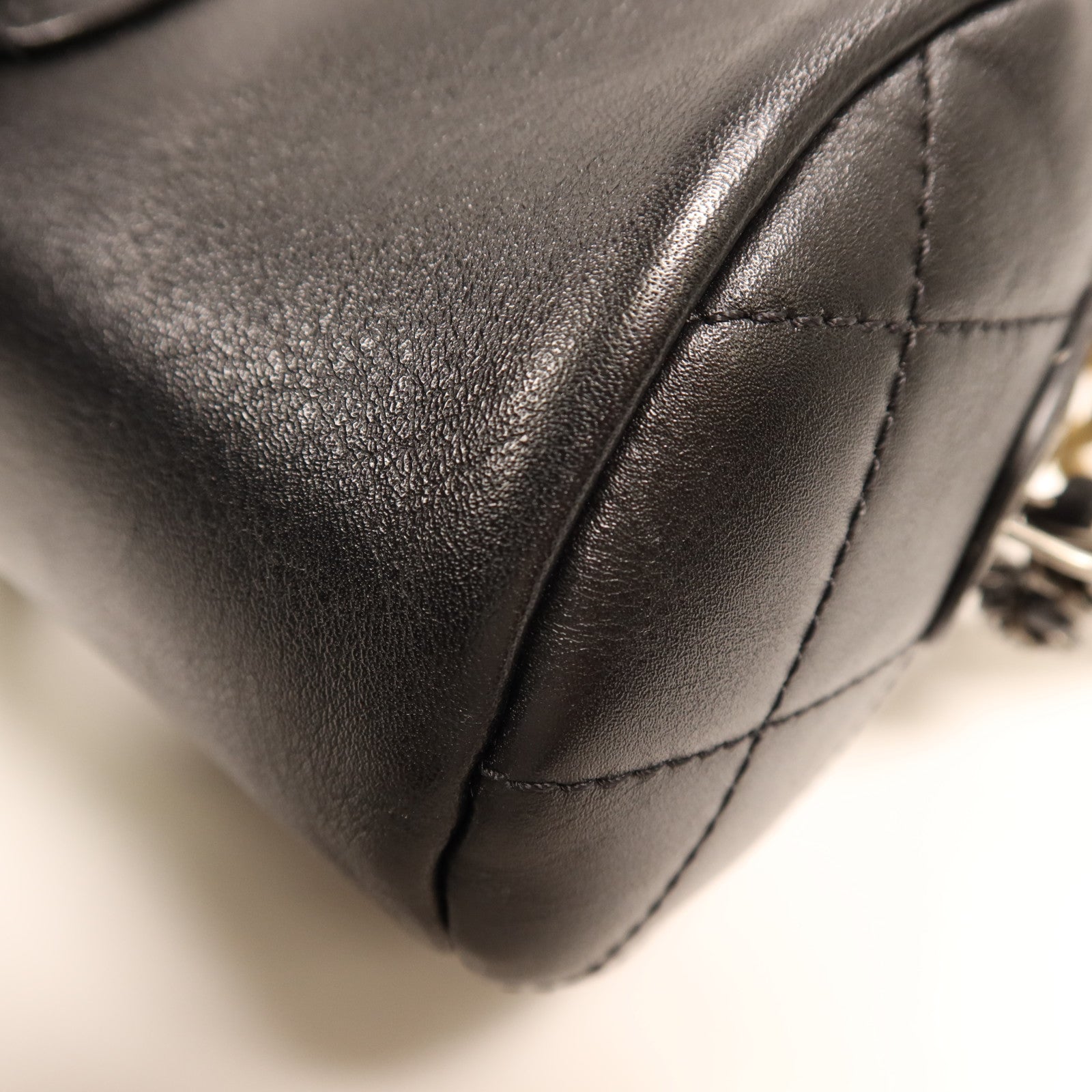 CHANEL 牛皮皮革Chain Shoulder Bag鏈帶肩背袋