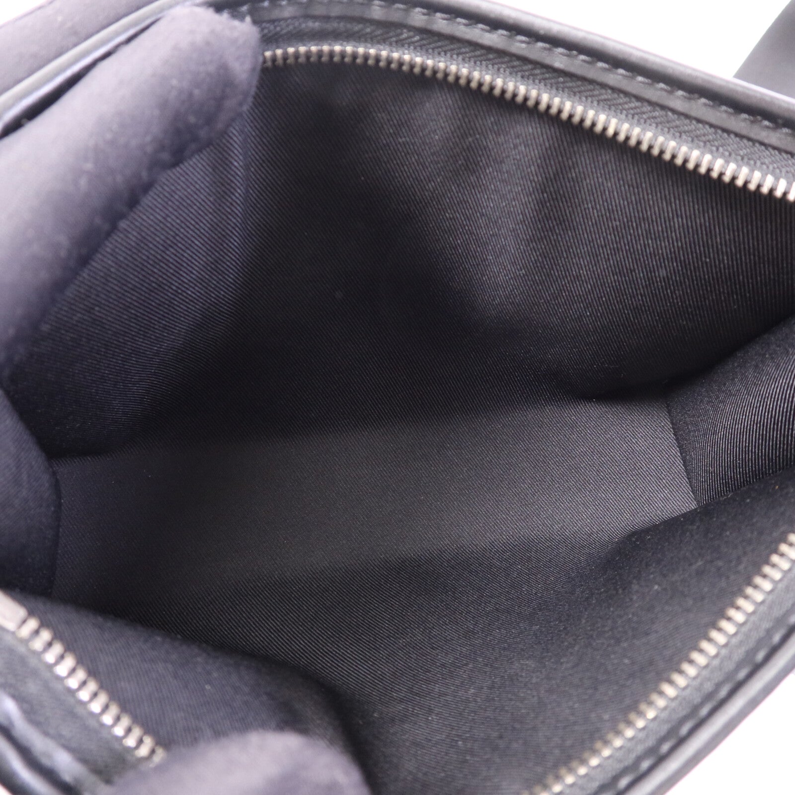 LOUIS VUITTON Monogram Eclipse Gaston銀扣肩背袋