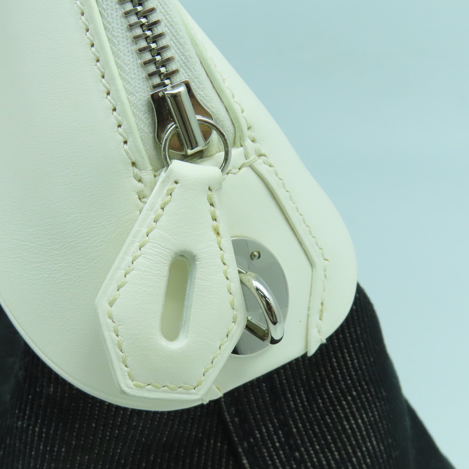 HERMES 【清倉大減價】皮革/牛仔布Bolide Paddock 35銀扣手挽袋白色/黑色