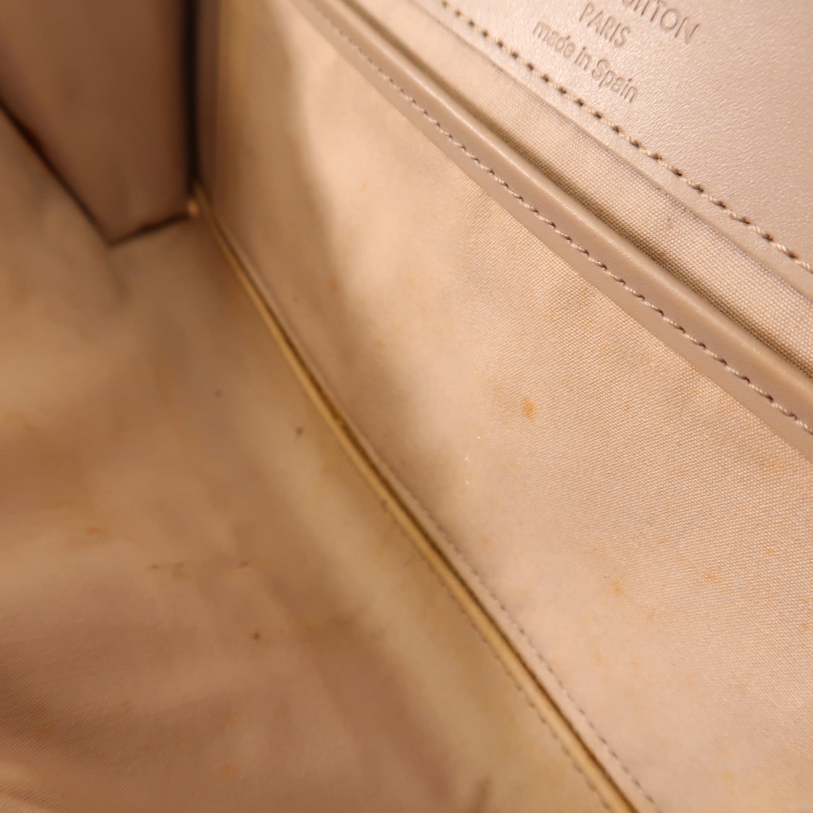 LOUIS VUITTON Epi Vintage Shoulder Bag銀扣