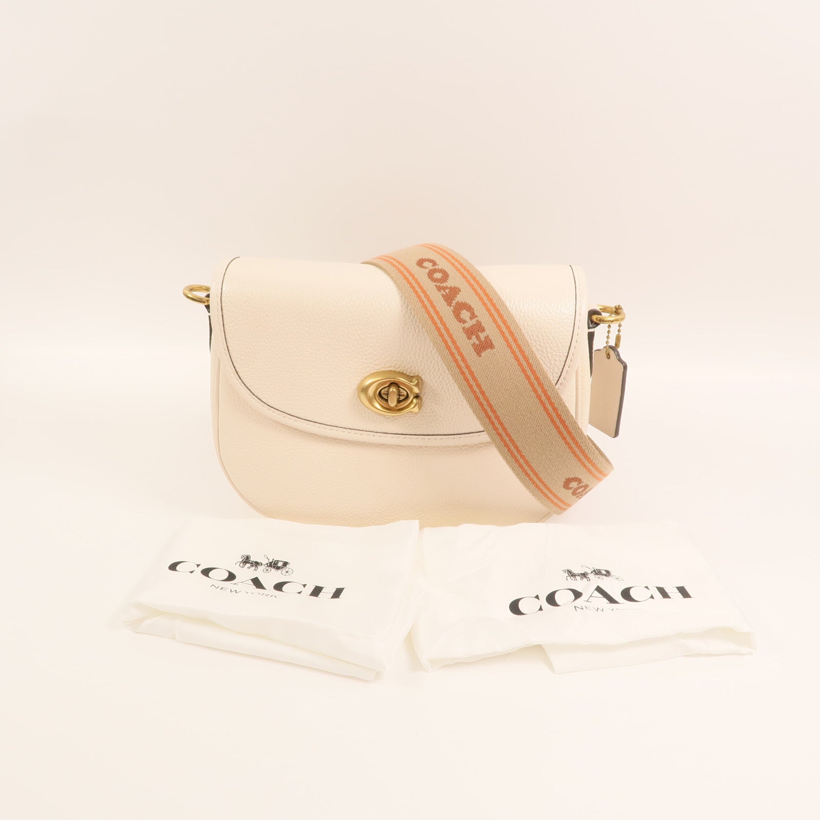 COACH 牛皮皮革Shoulder Bag金扣肩背袋