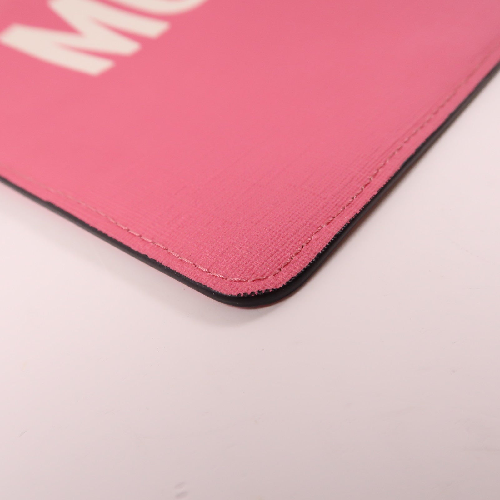 MOSCHINO 塗層帆布Pouch銀扣手拿包粉紅色