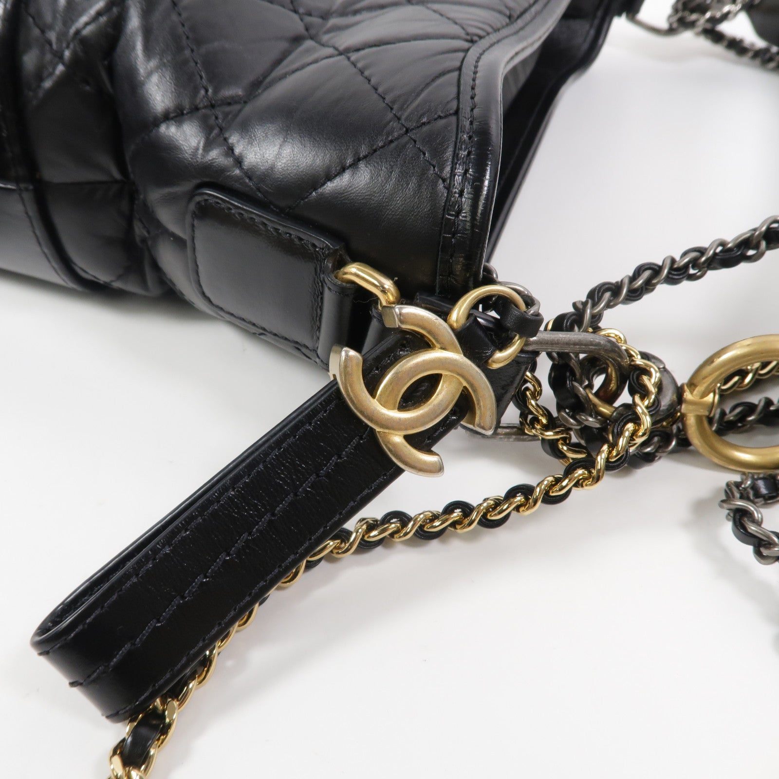 CHANEL 牛皮皮革Gabrielle Medium With Handle鏈帶手挽肩背兩用袋