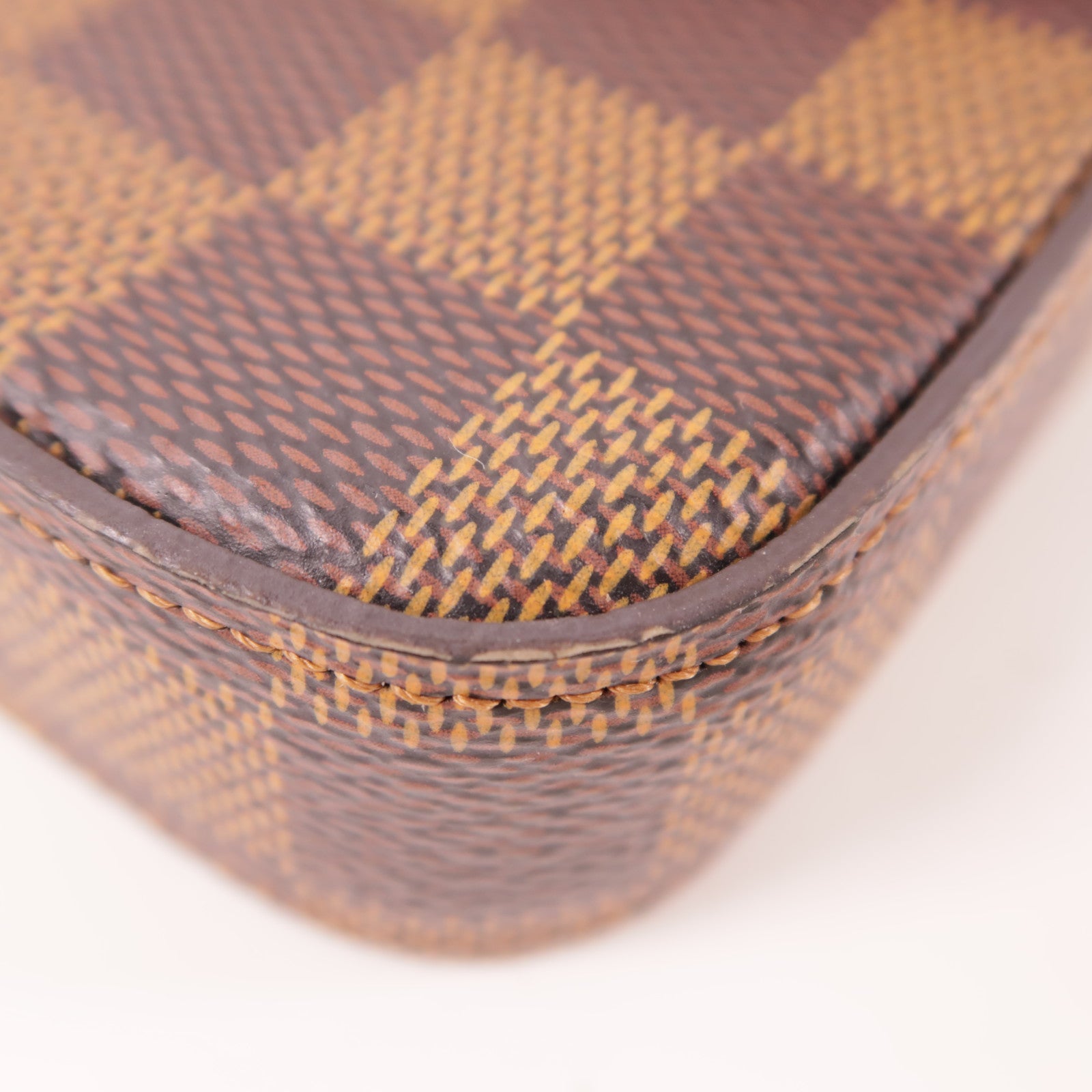LOUIS VUITTON Damier Felice Pochette金扣鏈帶肩背袋