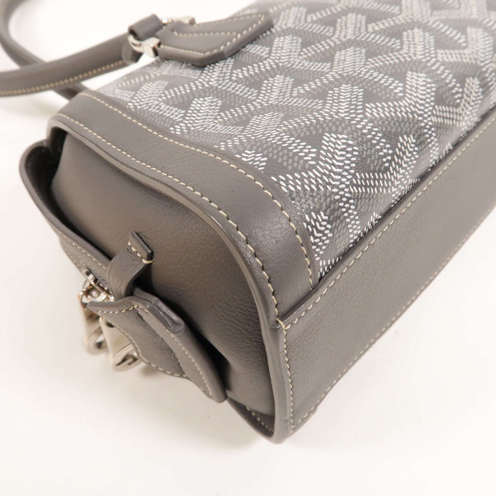GOYARD 塗層帆布Bonbonniere肩背袋