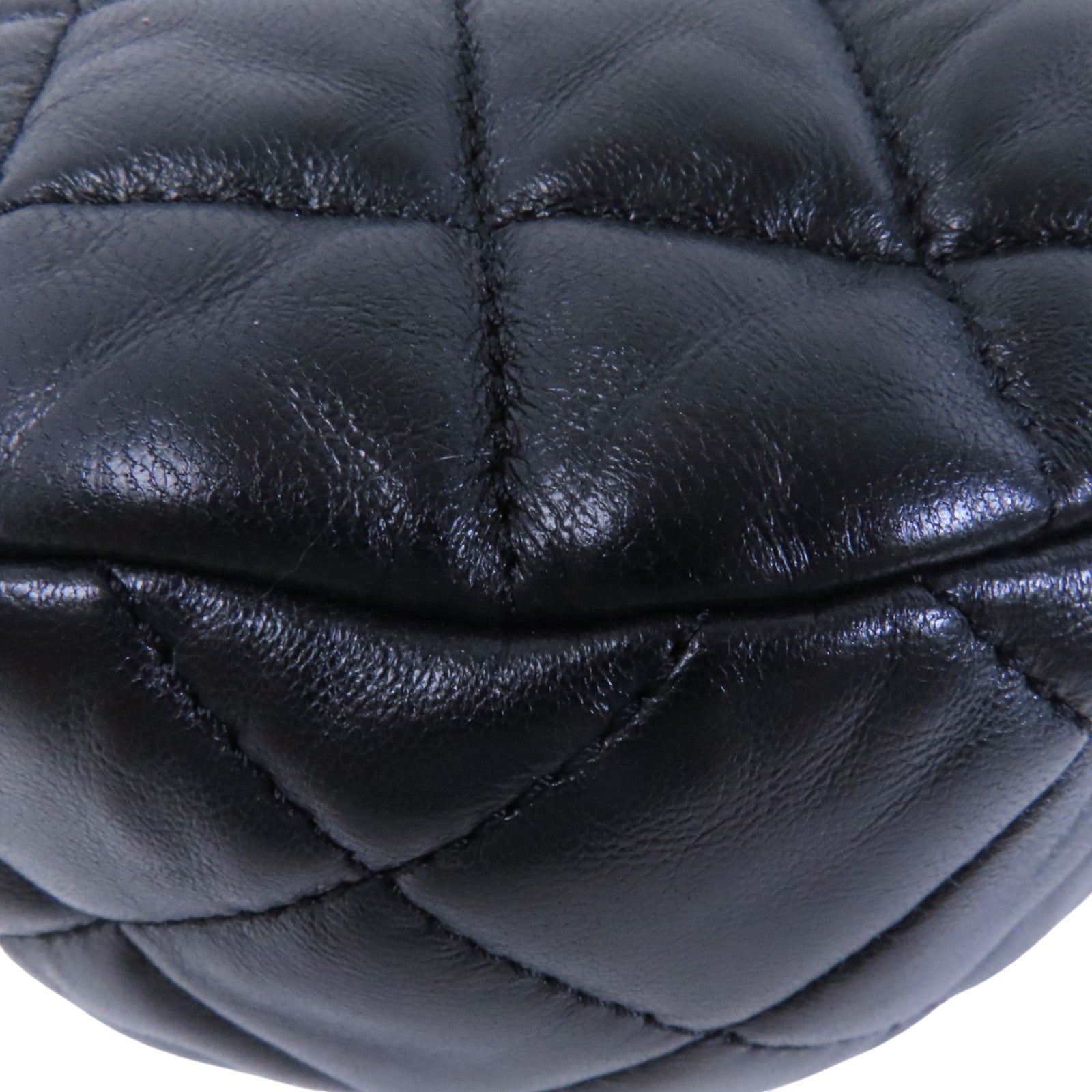 CHANEL 羊皮皮革Chain Shoulder金扣鏈帶肩背袋