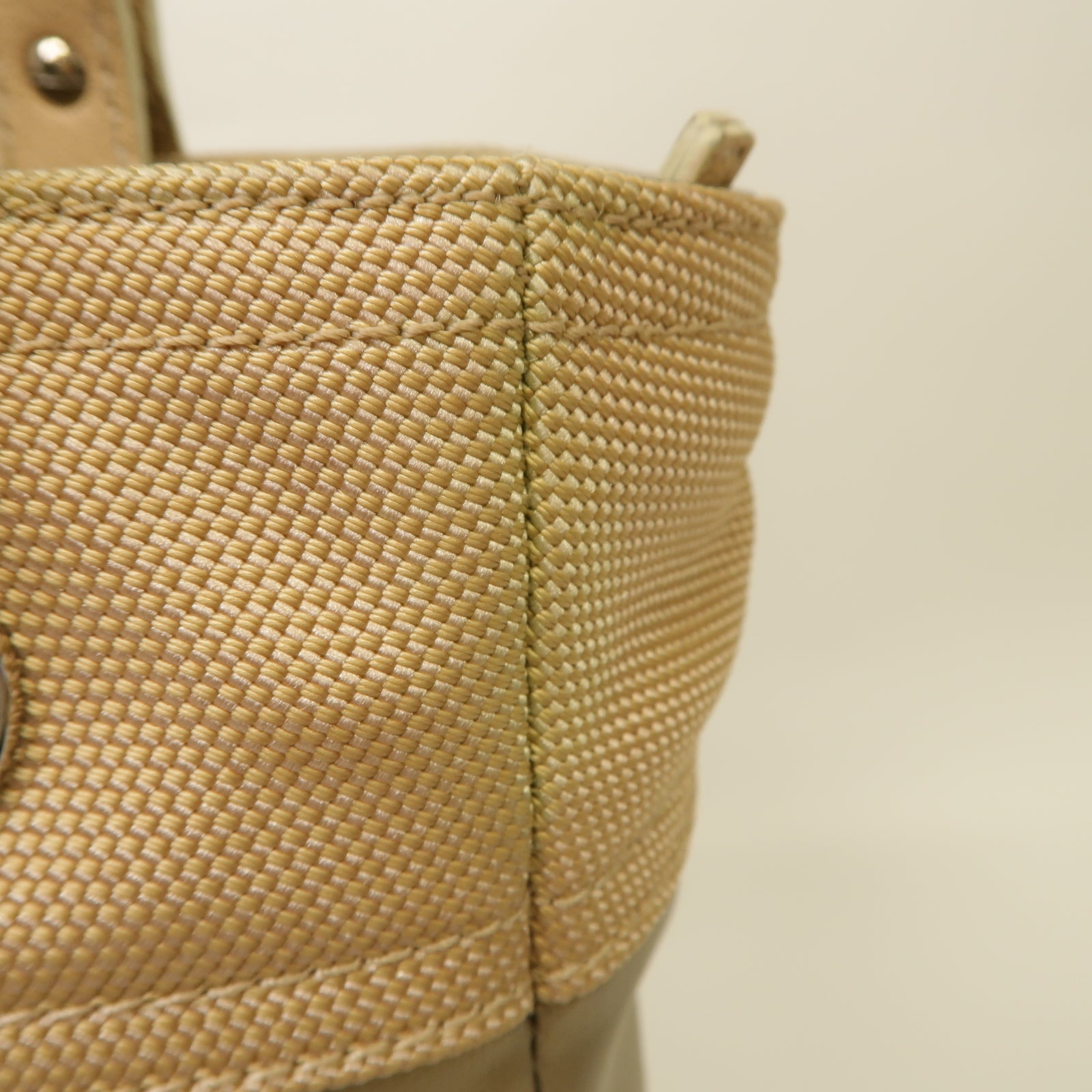 CHANEL 【激減優惠】塗層帆布Paris-Biarritz Tote Bag銀扣手挽袋金色