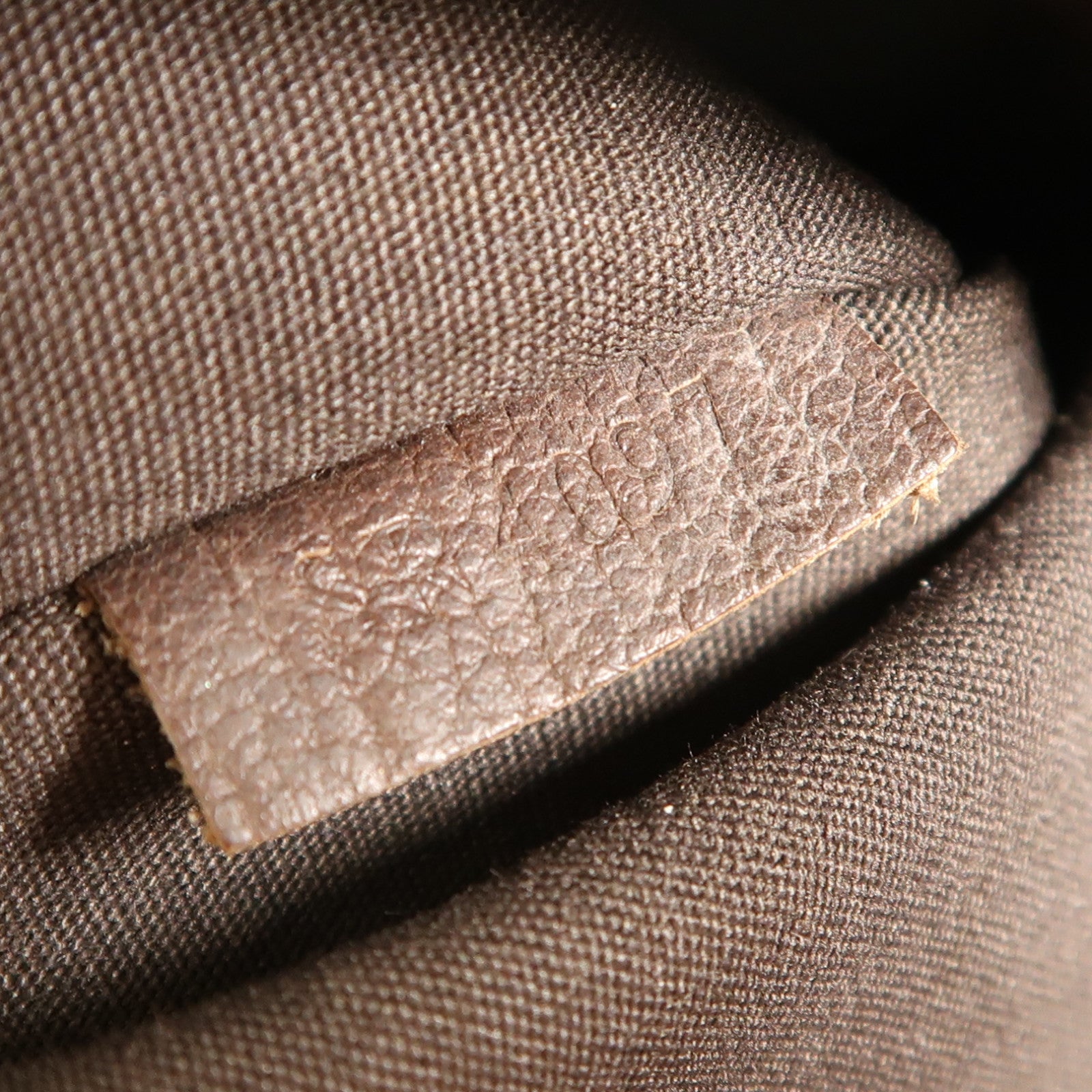 LOUIS VUITTON Monogram Mini Lin Sac A Langer Diaper金扣手挽肩背兩用袋