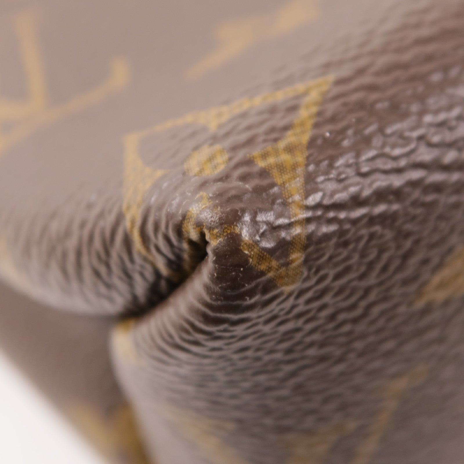 LOUIS VUITTON Monogram Saint Placide金扣肩背袋棕色/色