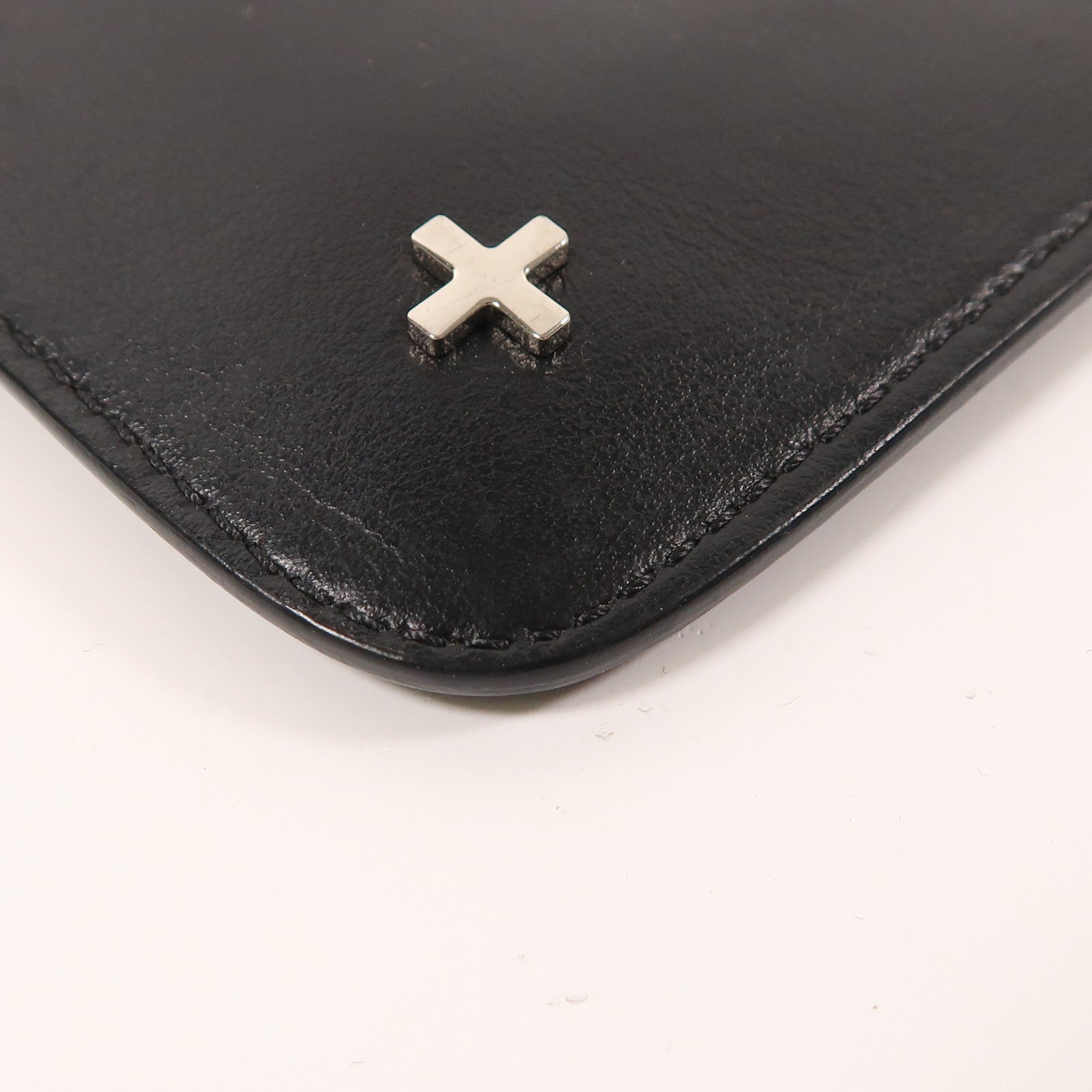 GIVENCHY 牛皮皮革Clutch銀扣手拿包