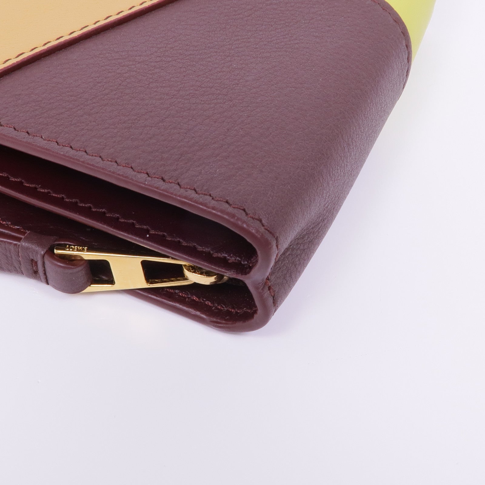 LOEWE 牛皮皮革Puzzle Compact Zip Wallet金扣錢包