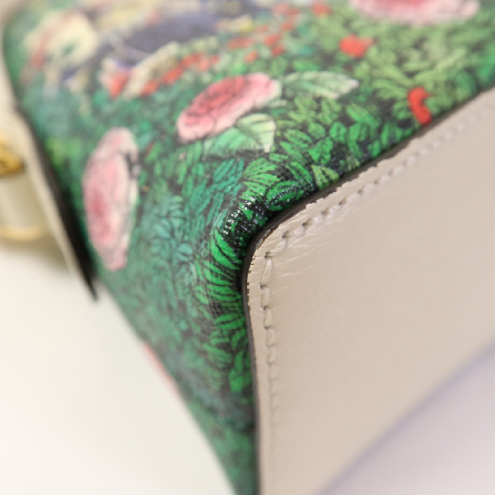 GUCCI 塗層帆布Ophidia GG Shoulder Bag金扣肩背袋