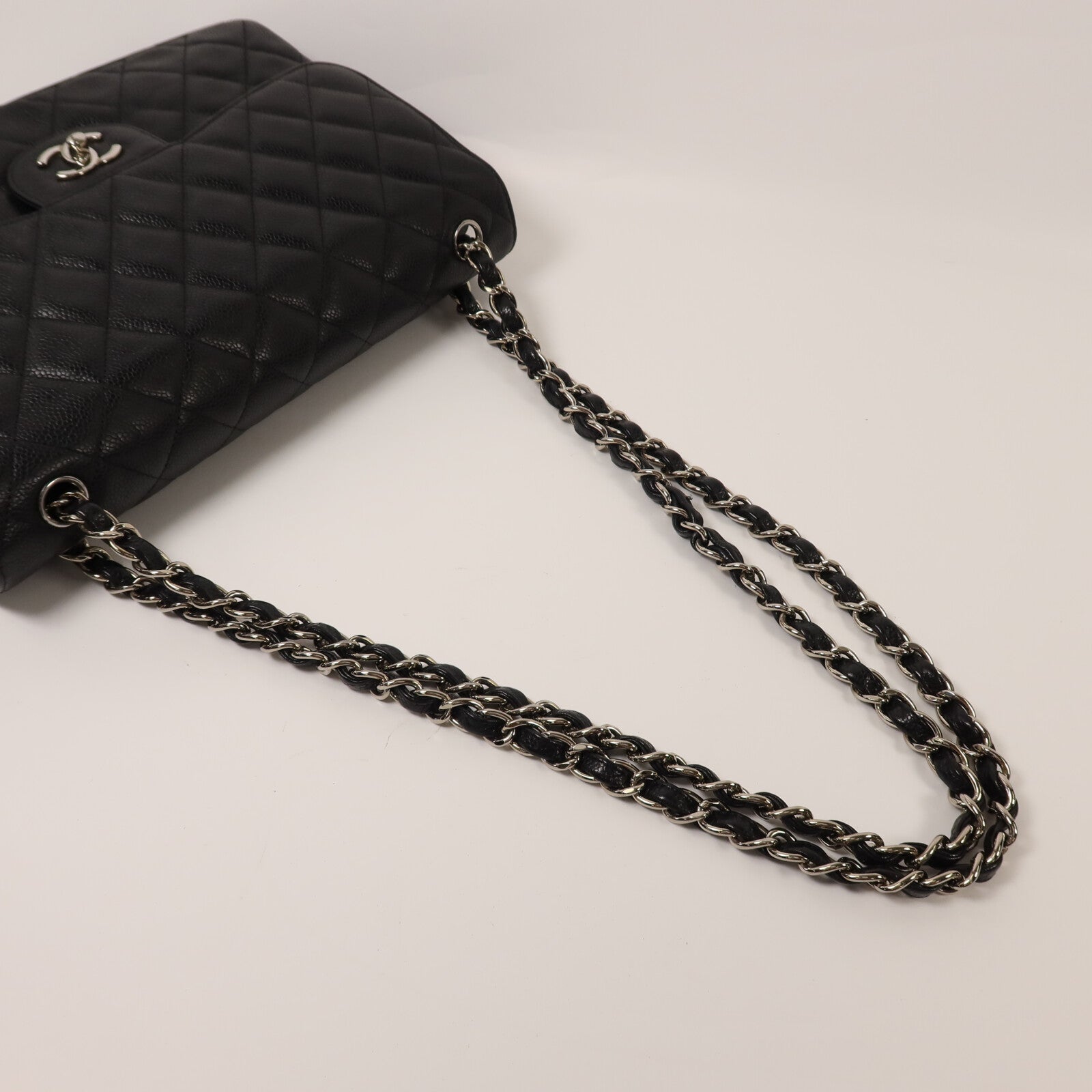CHANEL 牛皮皮革Large Classic銀扣鏈帶肩背袋