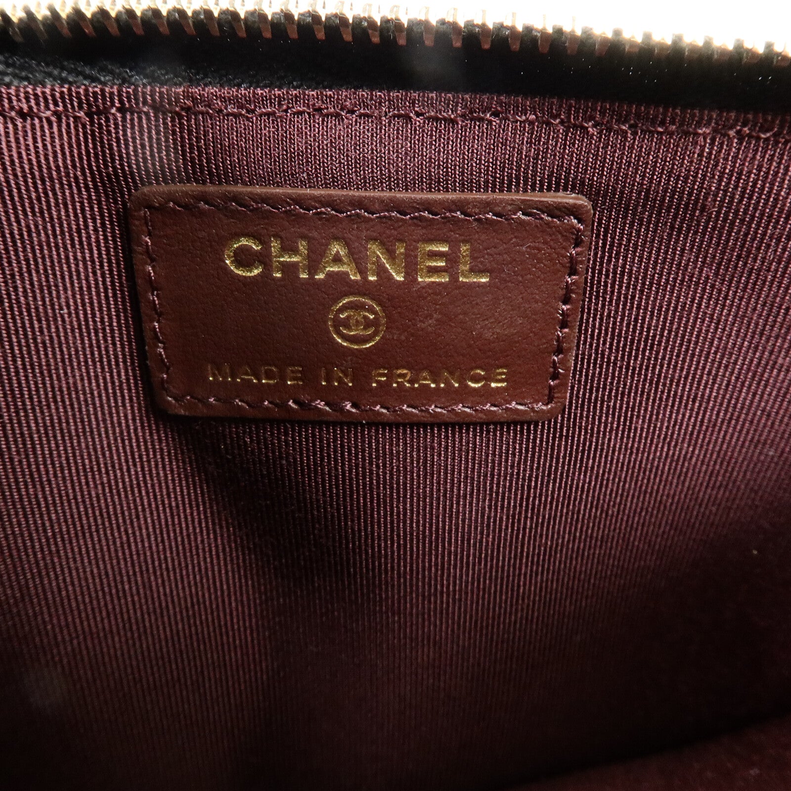 CHANEL 牛皮皮革Phone Pouch W Zipper Wallet手拿包