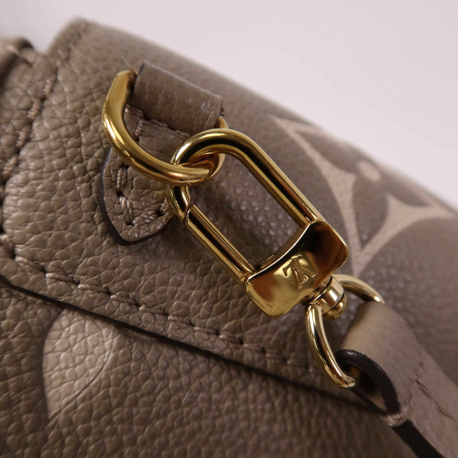 LOUIS VUITTON 【激減優惠】Monogram Empreinte Tiny金扣背包
