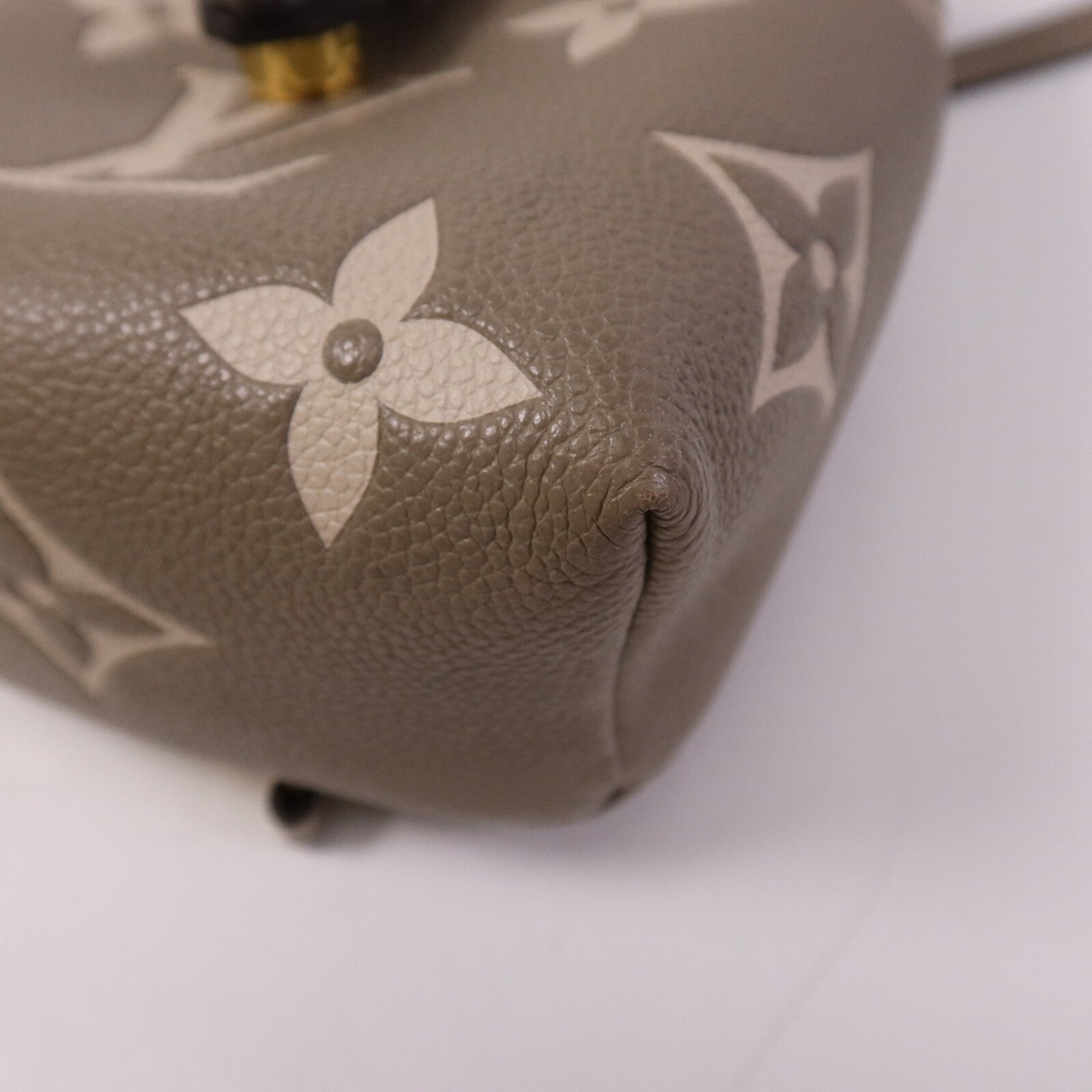 LOUIS VUITTON 【激減優惠】Monogram Empreinte Tiny金扣背包