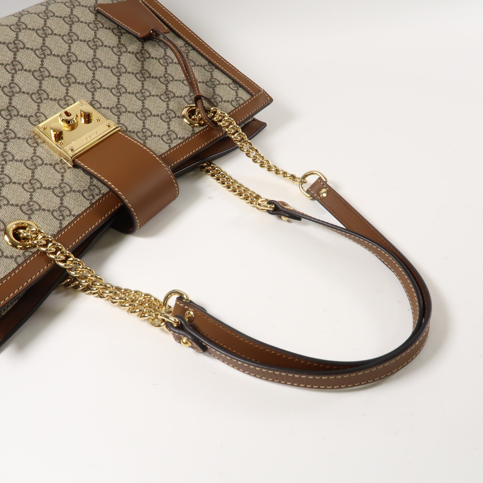 GUCCI 塗層帆布Padlock GG金扣肩背袋啡色