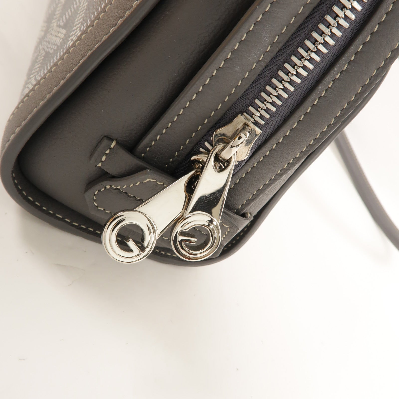GOYARD 塗層帆布Bonbonniere肩背袋