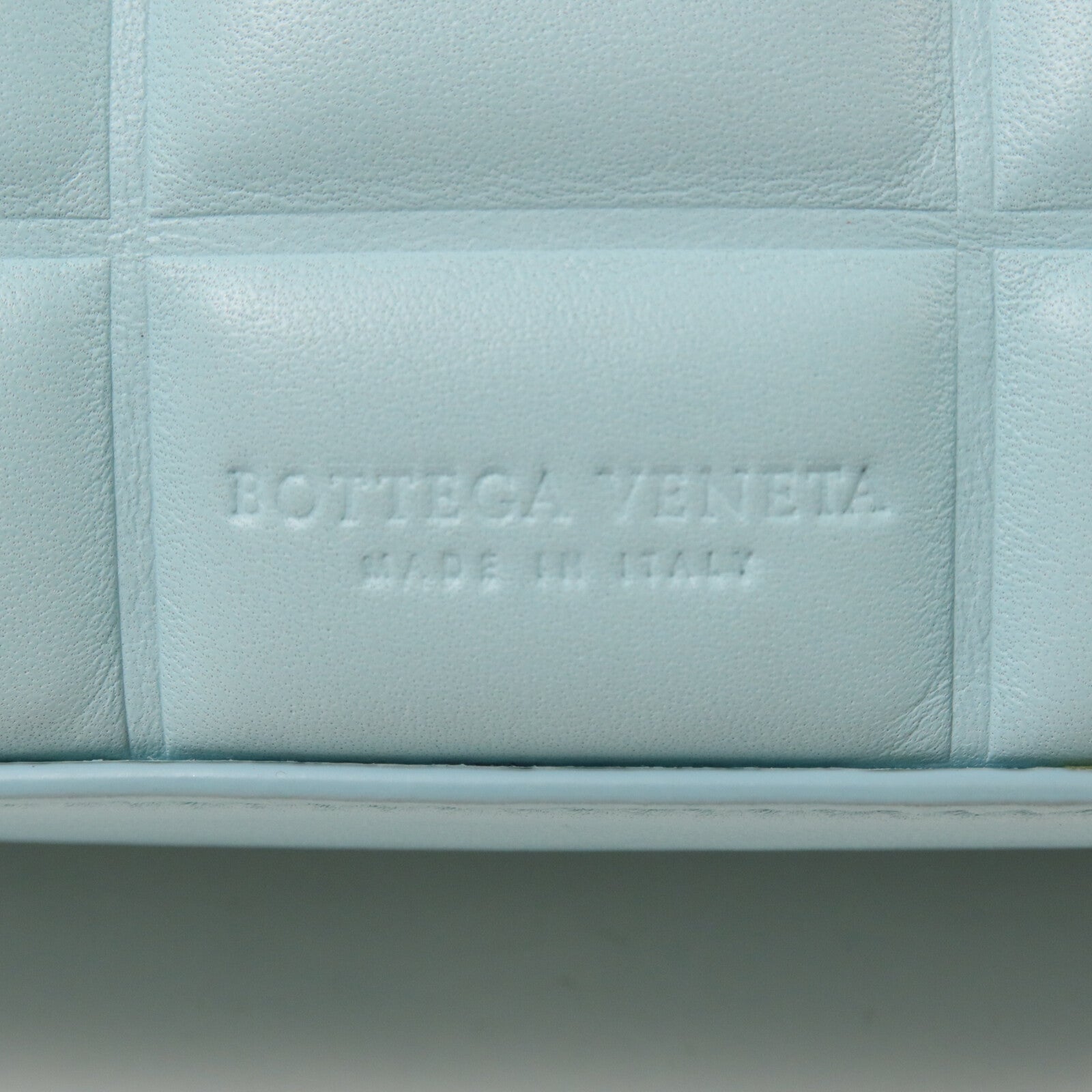 BOTTEGA VENETA 羊皮皮革Moon Padded鏈帶肩背袋