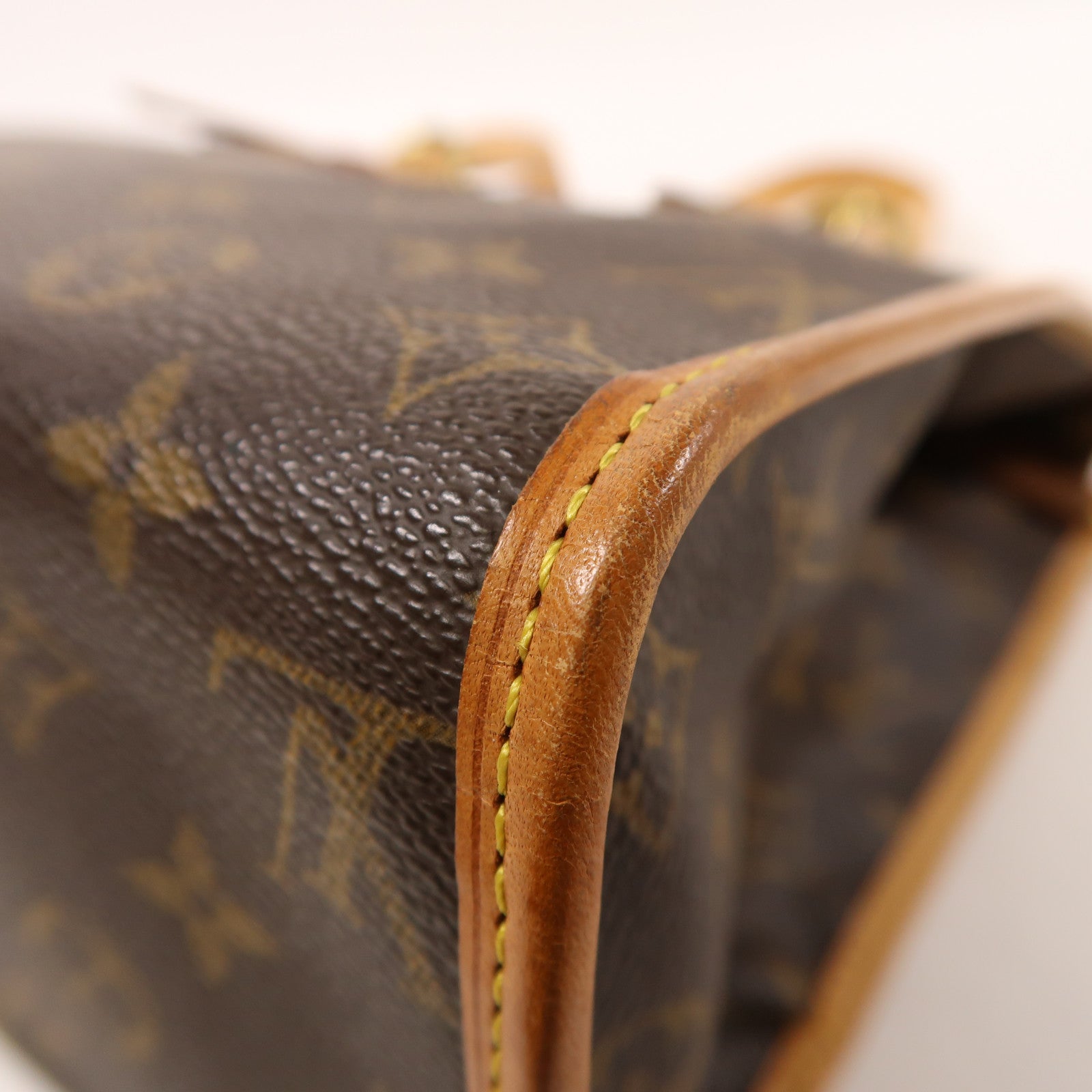LOUIS VUITTON Monogram Popincourt Haut金扣肩背袋