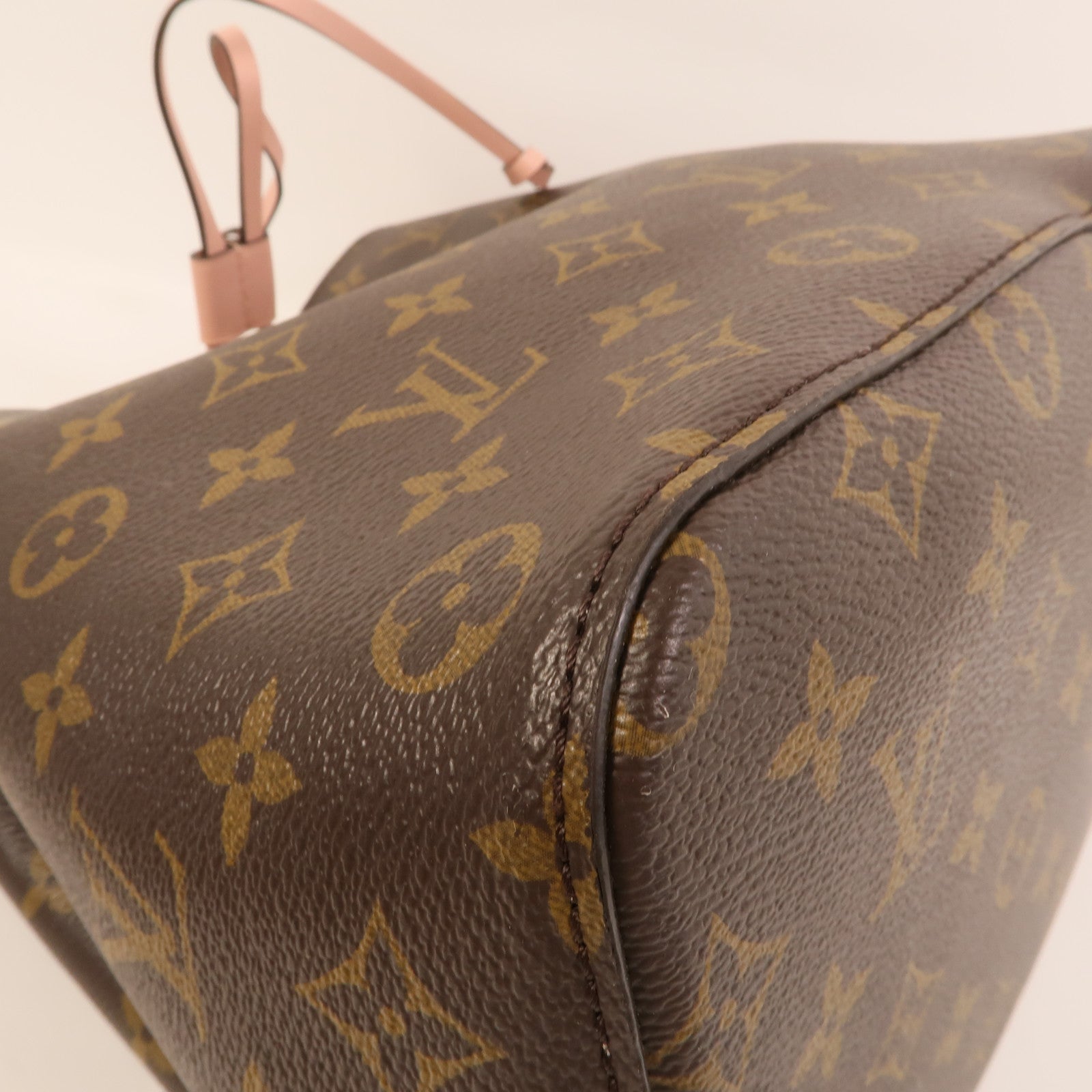 LOUIS VUITTON Monogram Neo Noe肩背袋
