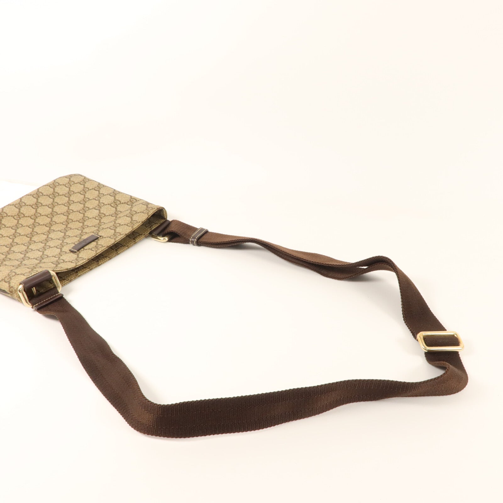 GUCCI 塗層帆布GG Supreme Shoulder Bag肩背袋