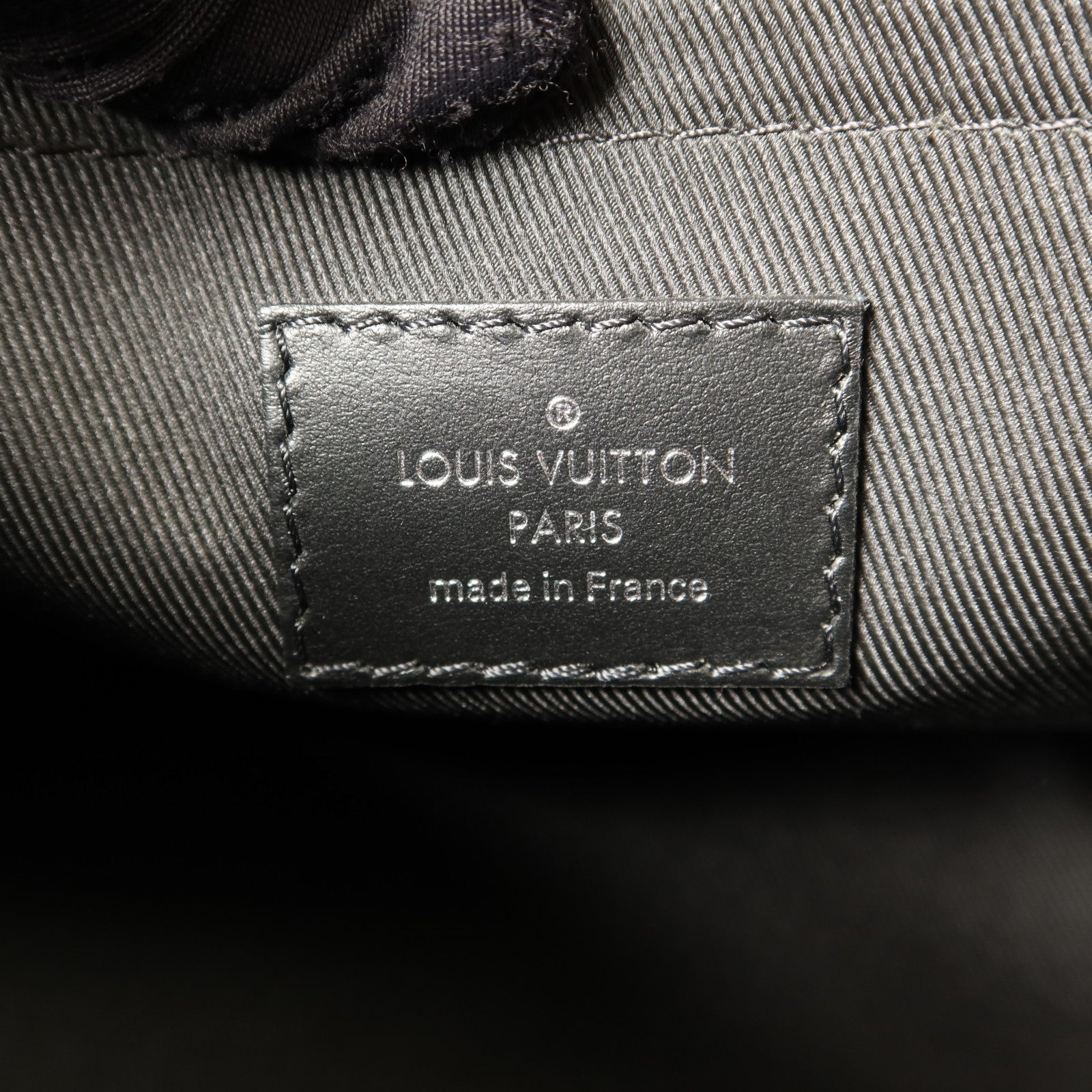 LOUIS VUITTON Monogram Eclipse City Keepall銀扣手挽肩背兩用袋