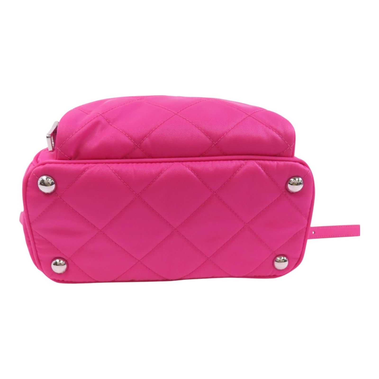 PRADA 尼龍Backpack銀扣背包