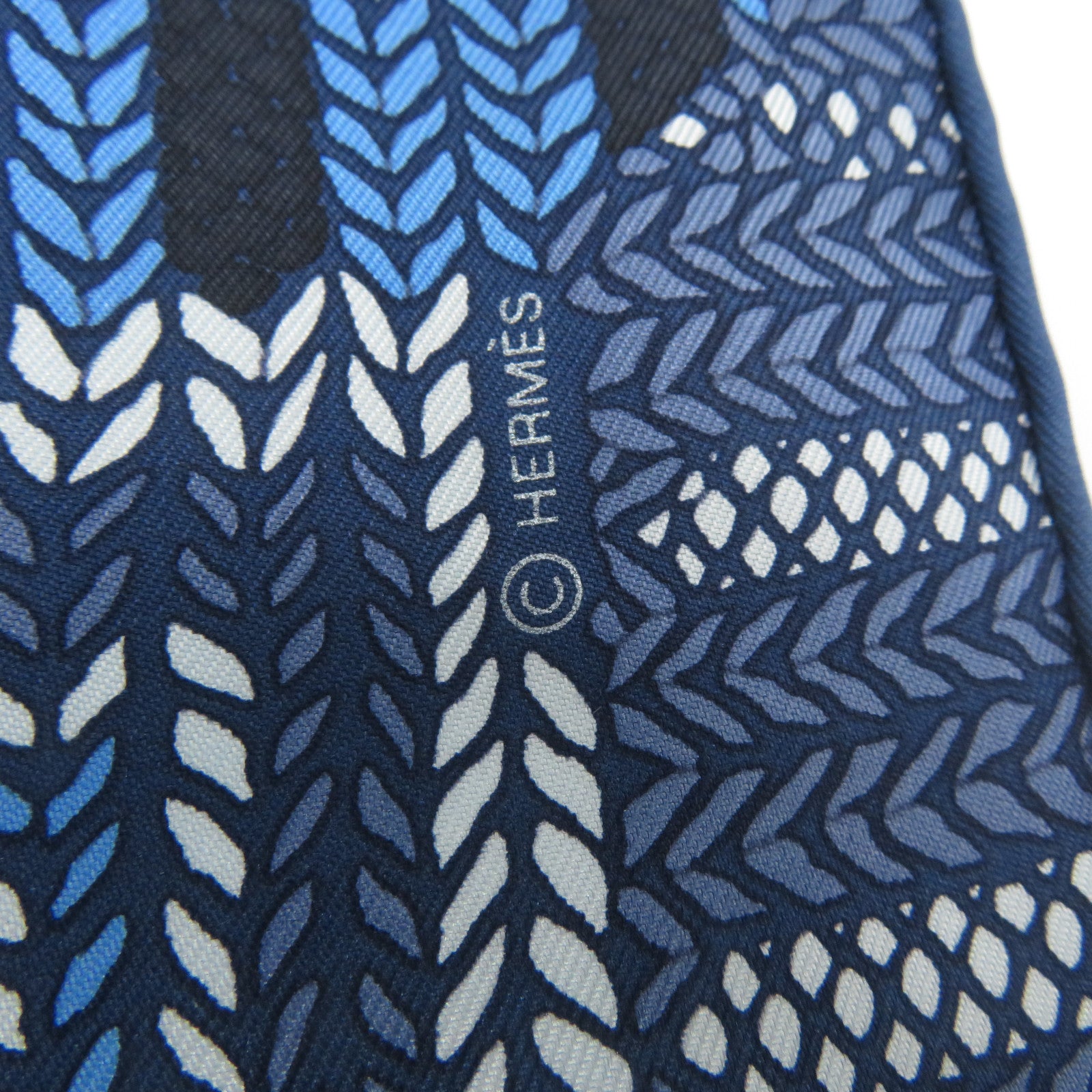 HERMES 【激減優惠】絲質Scarf絲巾藍色