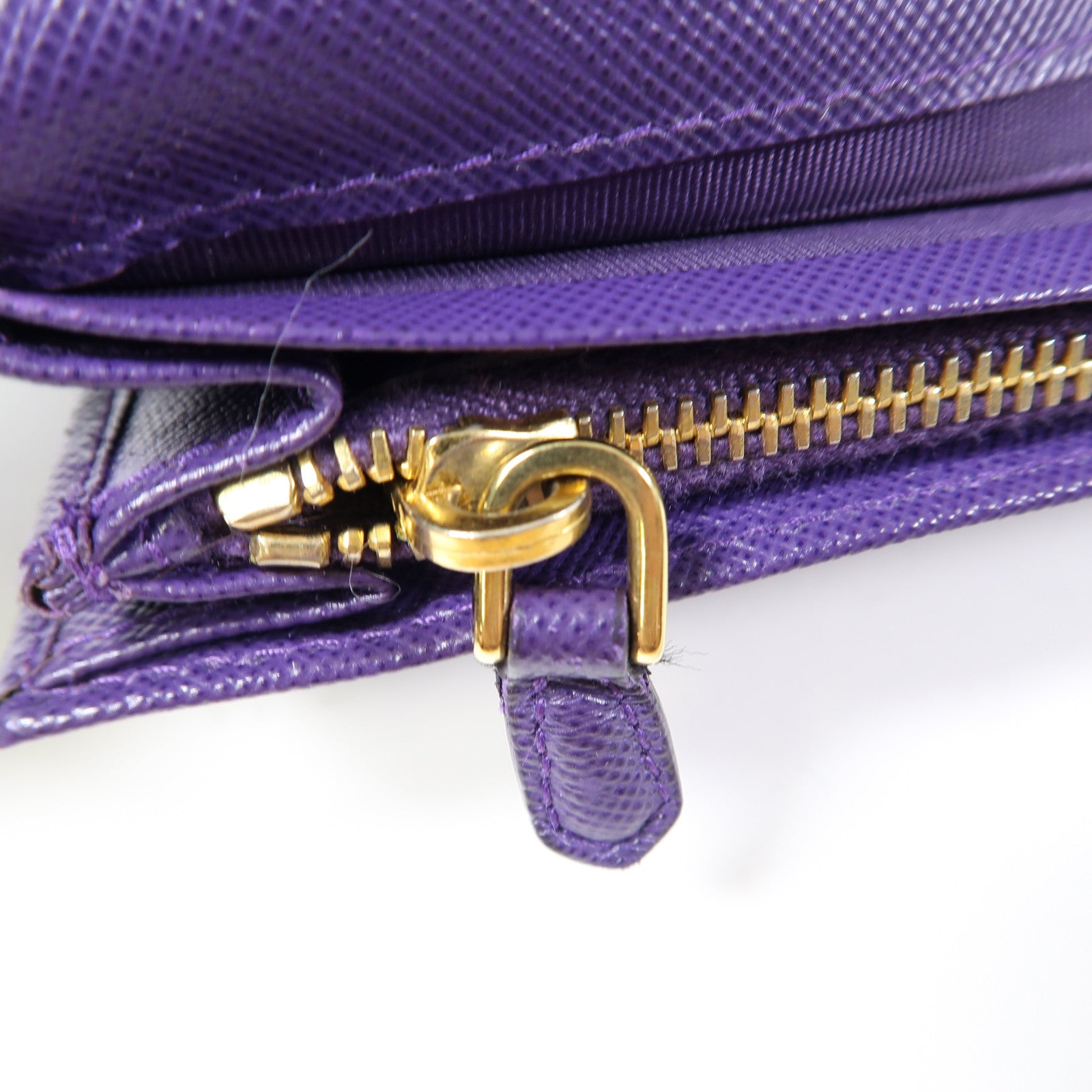PRADA 牛皮皮革Long Wallet金扣長錢包紫色