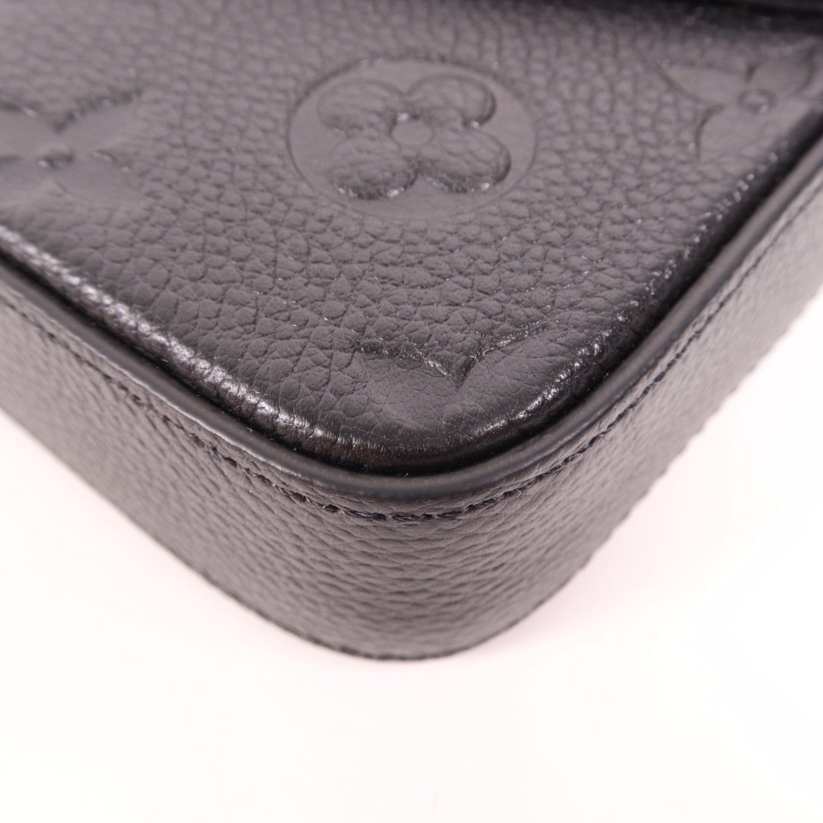LOUIS VUITTON Monogram Empreinte Felicie Pochette 金扣鏈帶肩背袋