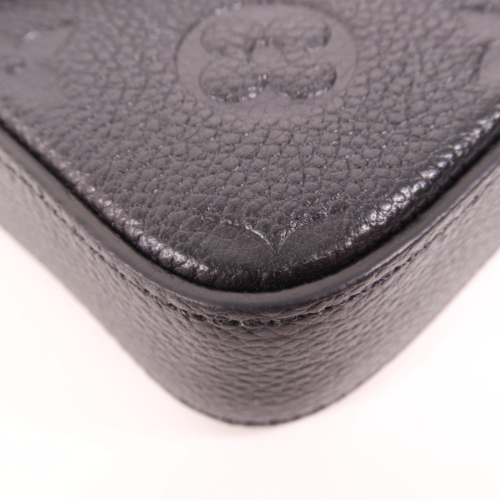 LOUIS VUITTON Monogram Empreinte Felicie Pochette 金扣鏈帶肩背袋