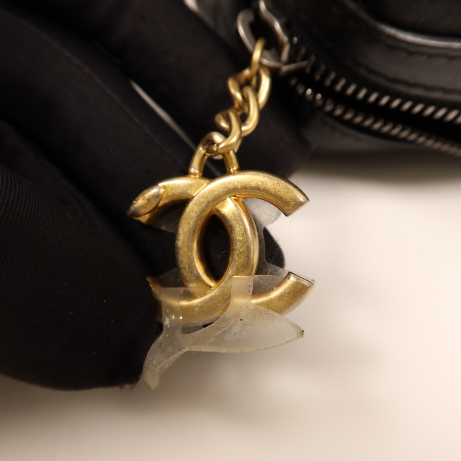 CHANEL 牛皮皮革Chain Shoulder Bag鏈帶肩背袋