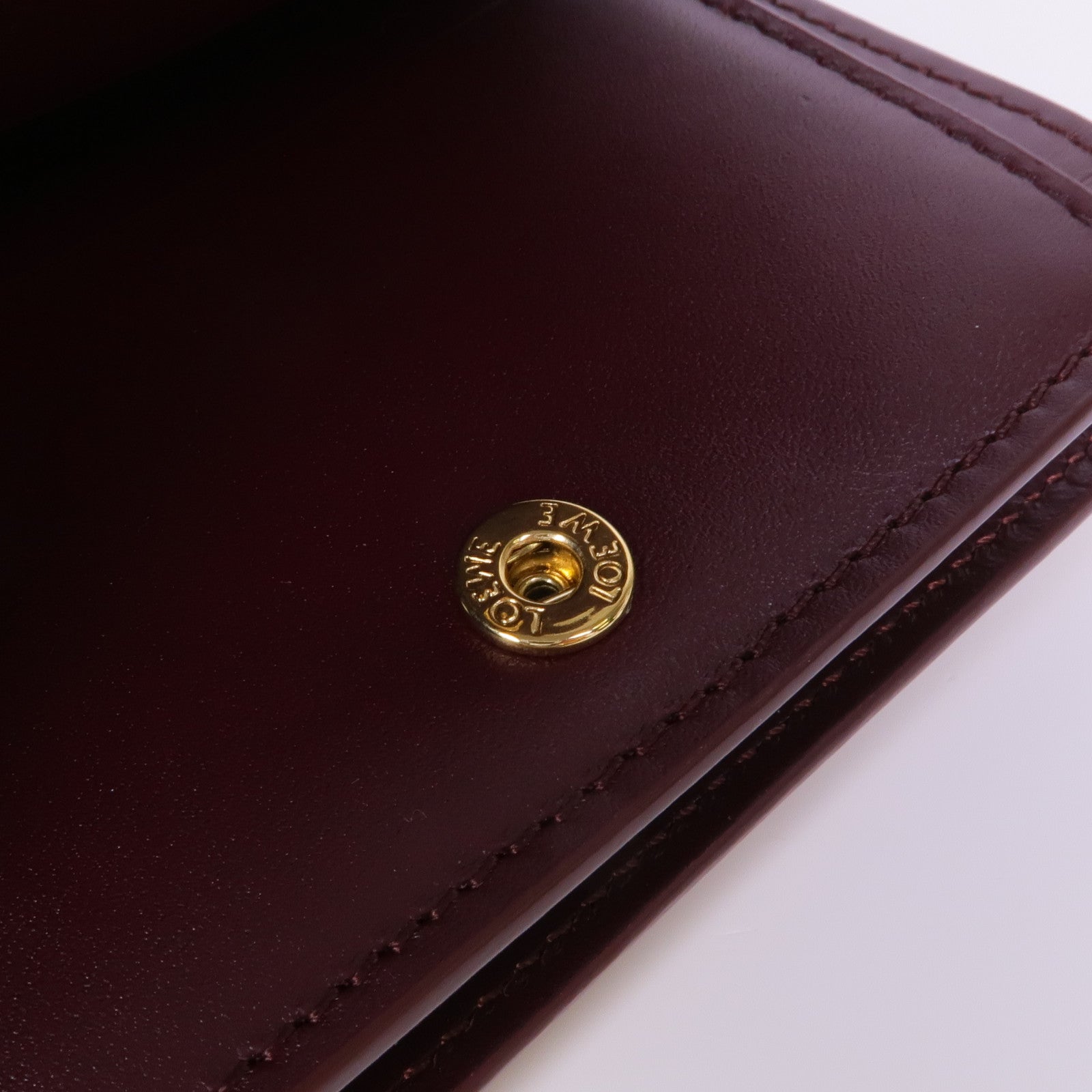 LOEWE 牛皮皮革Puzzle Compact Zip Wallet金扣錢包