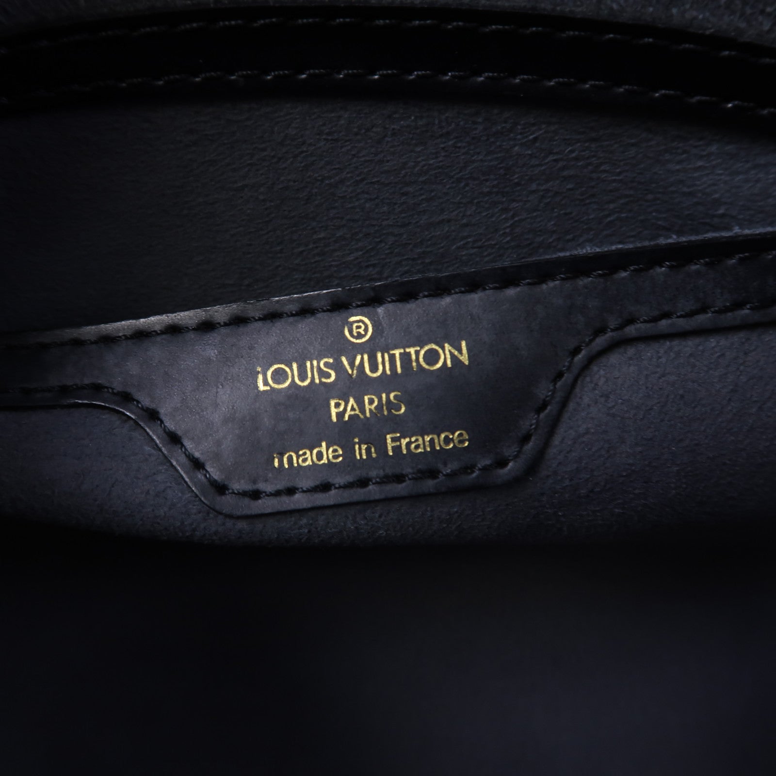 LOUIS VUITTON 【激減優惠】Epi Soufflot金扣手挽袋黑色