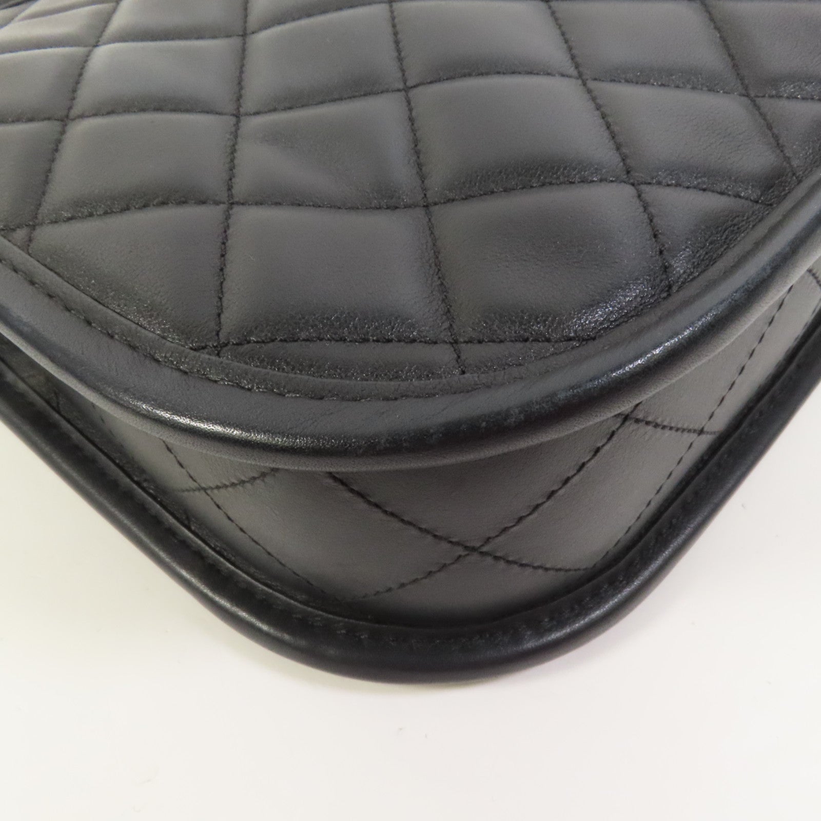CHANEL 牛皮皮革24S Hobo金扣鏈帶手挽肩背兩用袋