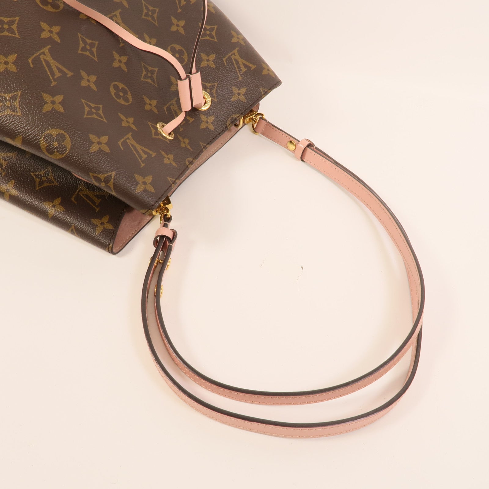 LOUIS VUITTON Monogram Neo Noe肩背袋