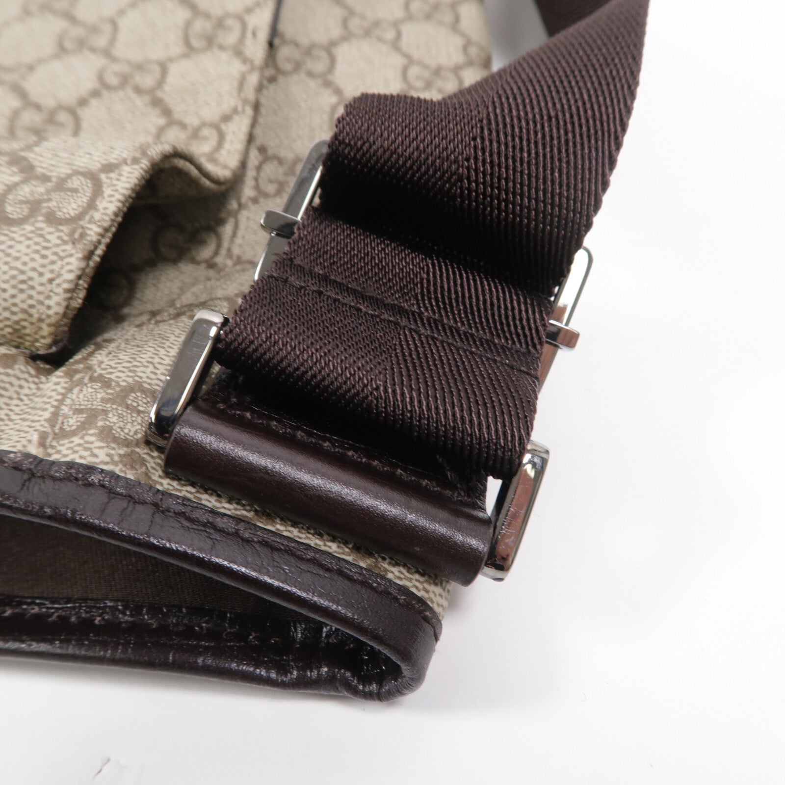 GUCCI 帆布Messenger Bag肩背袋