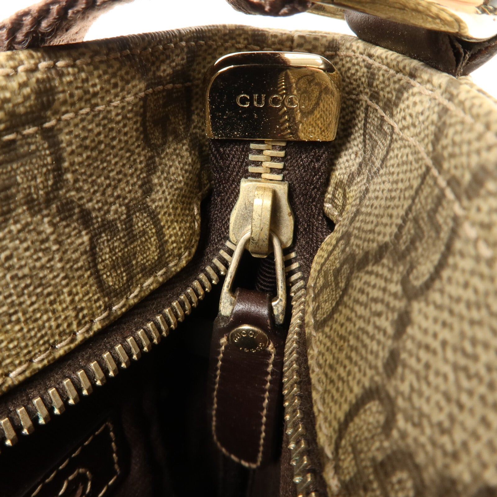 GUCCI 塗層帆布GG Supreme Shoulder Bag肩背袋