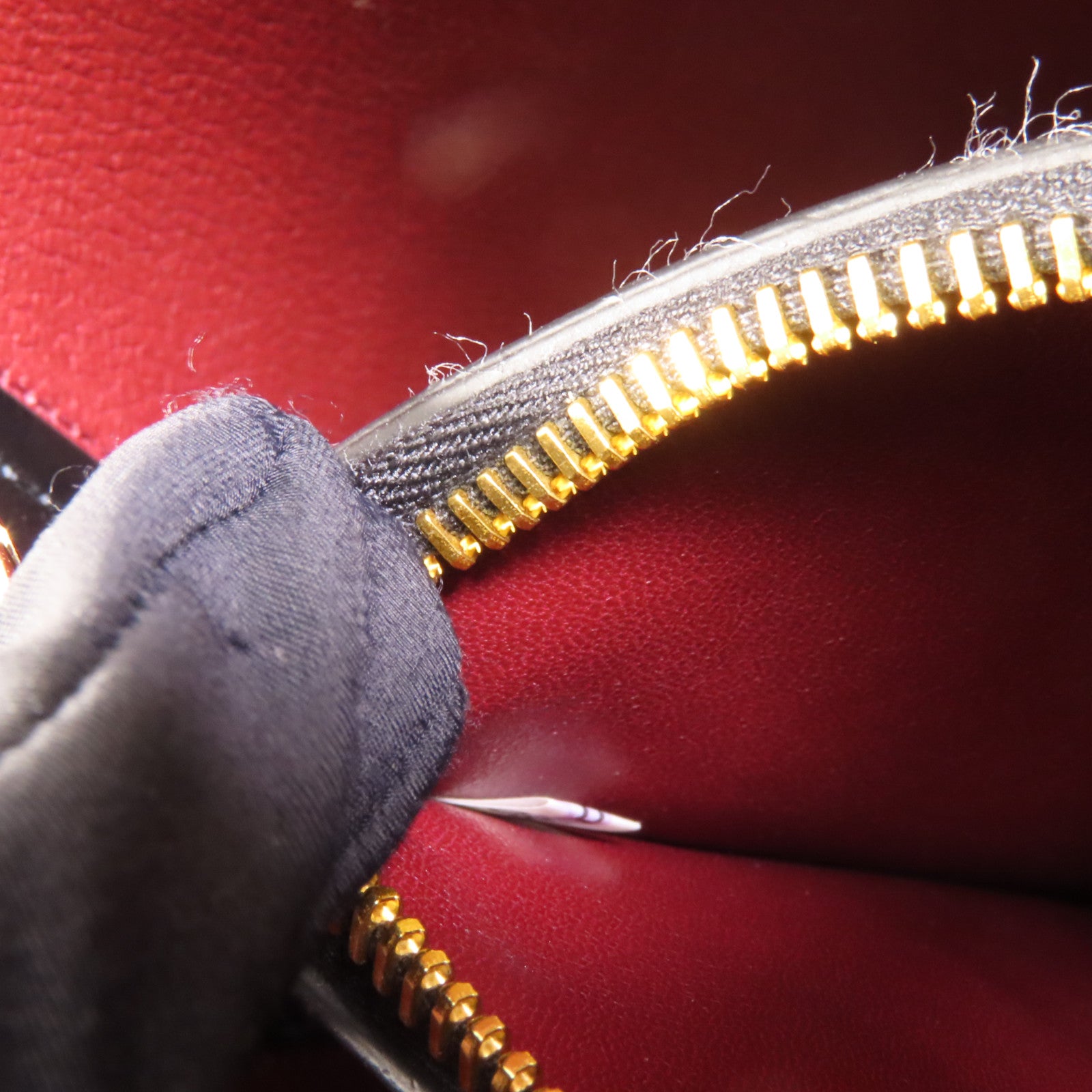 PRADA Saffiano皮革Shoulder Bag金扣手挽肩背兩用袋
