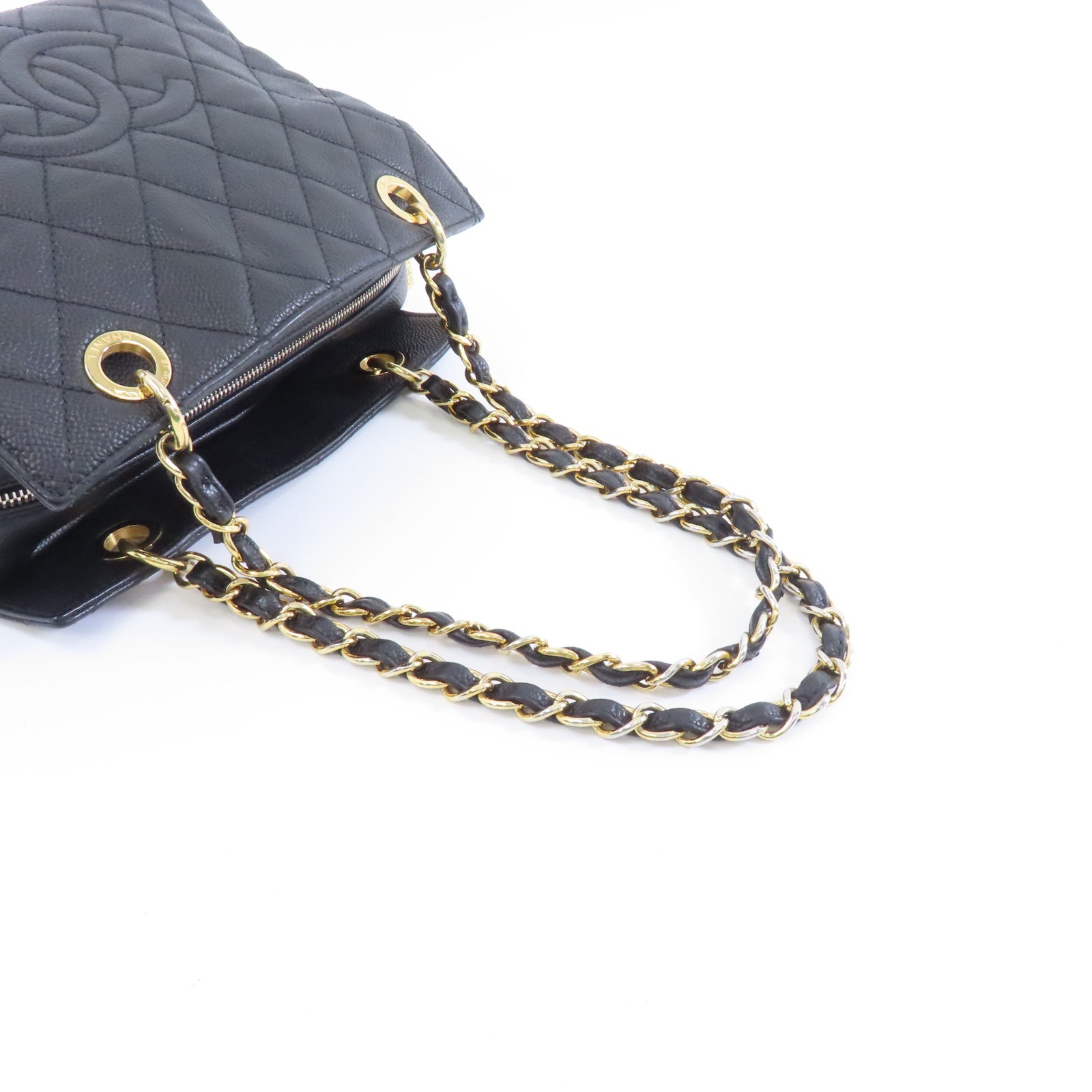 CHANEL 菱格Caviar皮革Chain Shoulder金扣鏈帶肩背袋黑色