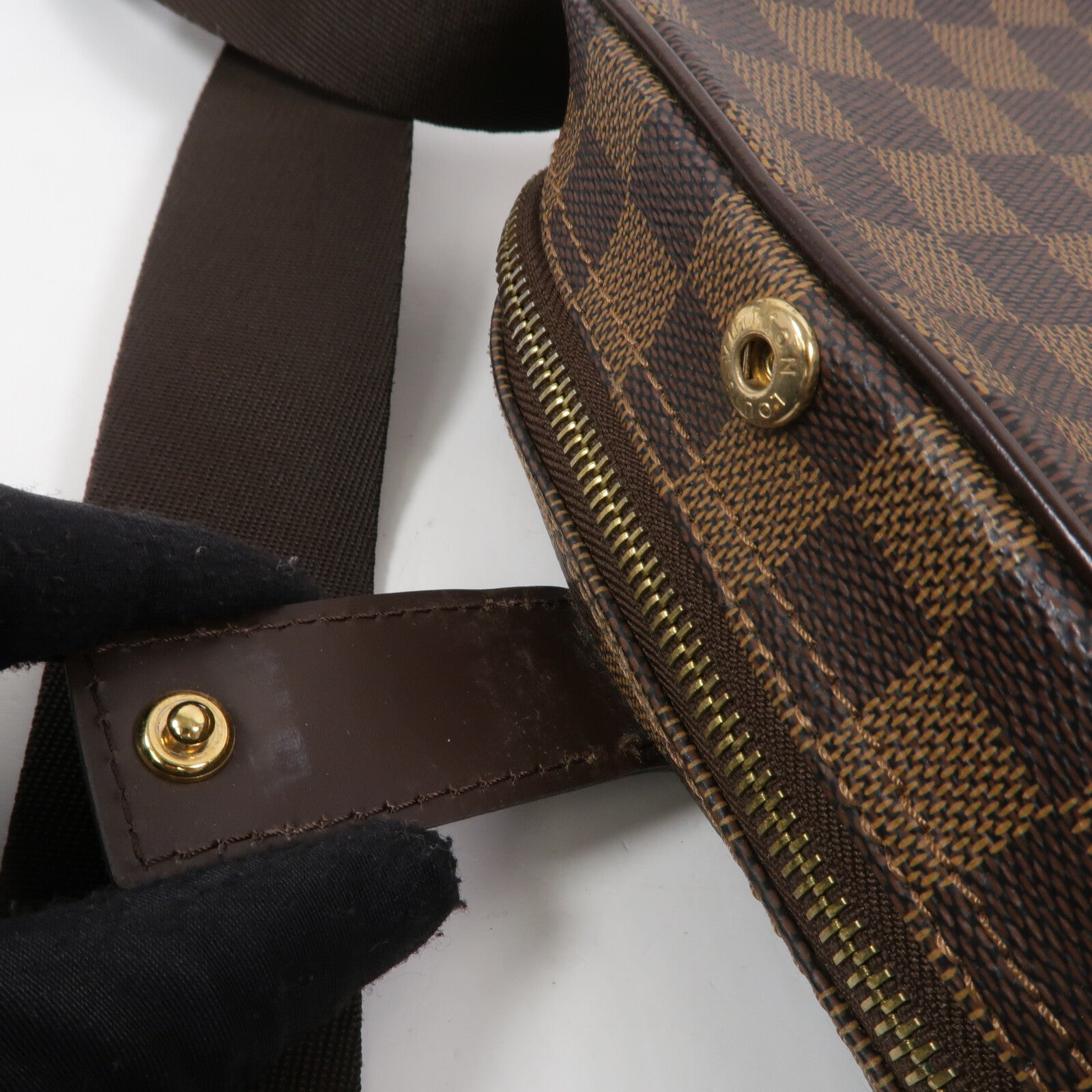 LOUIS VUITTON Damier Olaf PM肩背袋