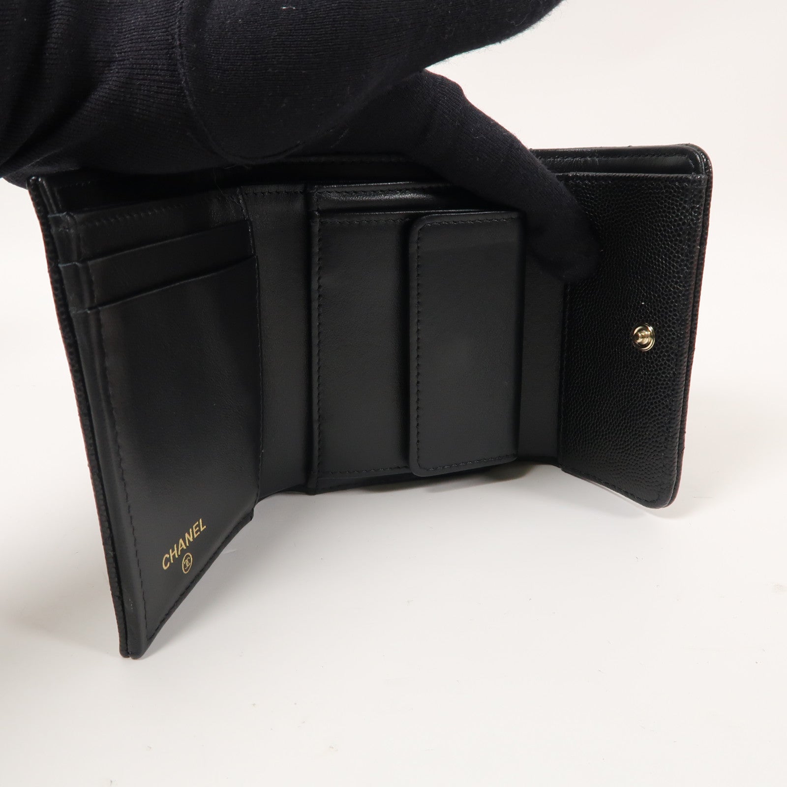CHANEL 菱格Caviar皮革Small Flap Wallet金扣折疊錢包黑色