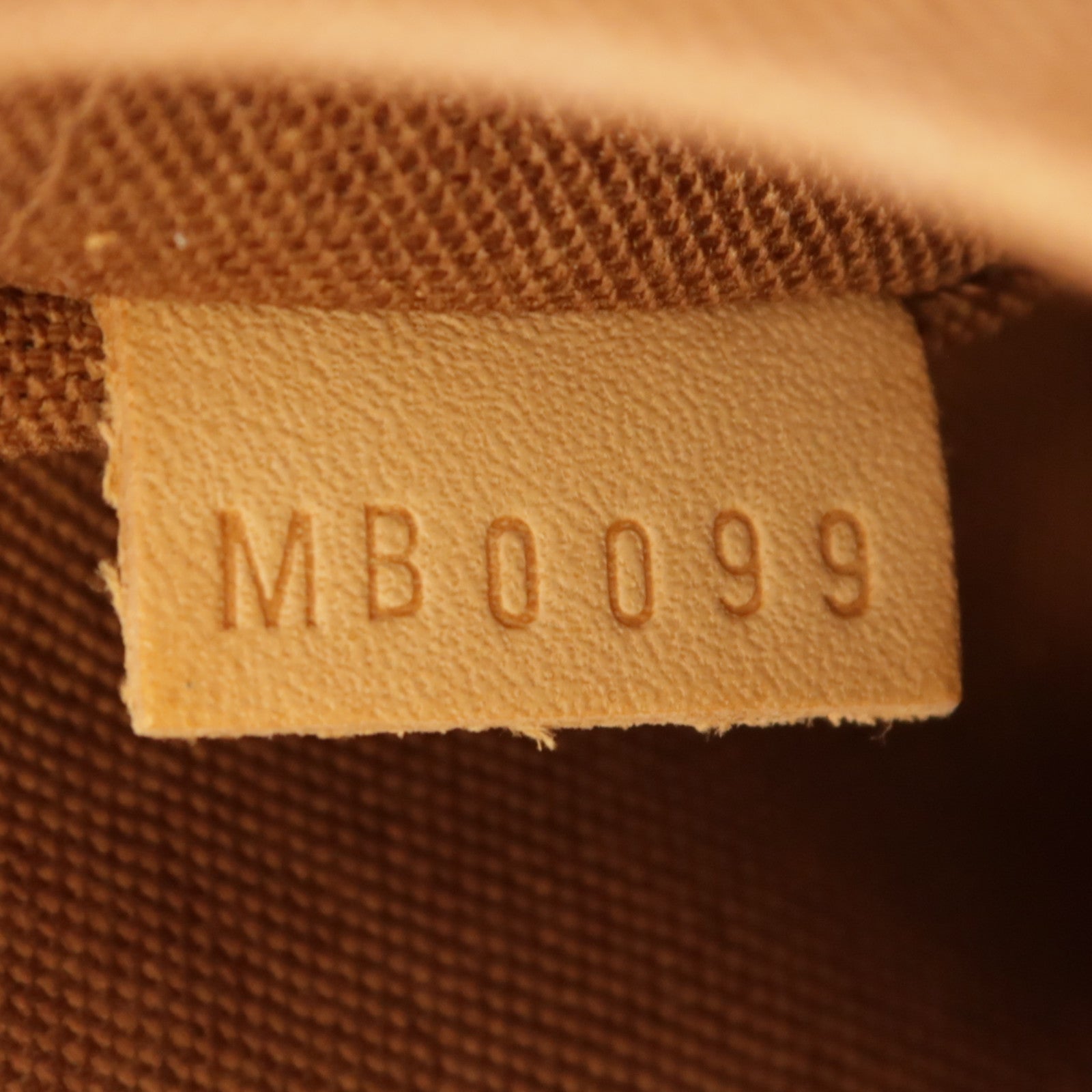 LOUIS VUITTON Monogram Tivoli GM金扣肩背袋棕色