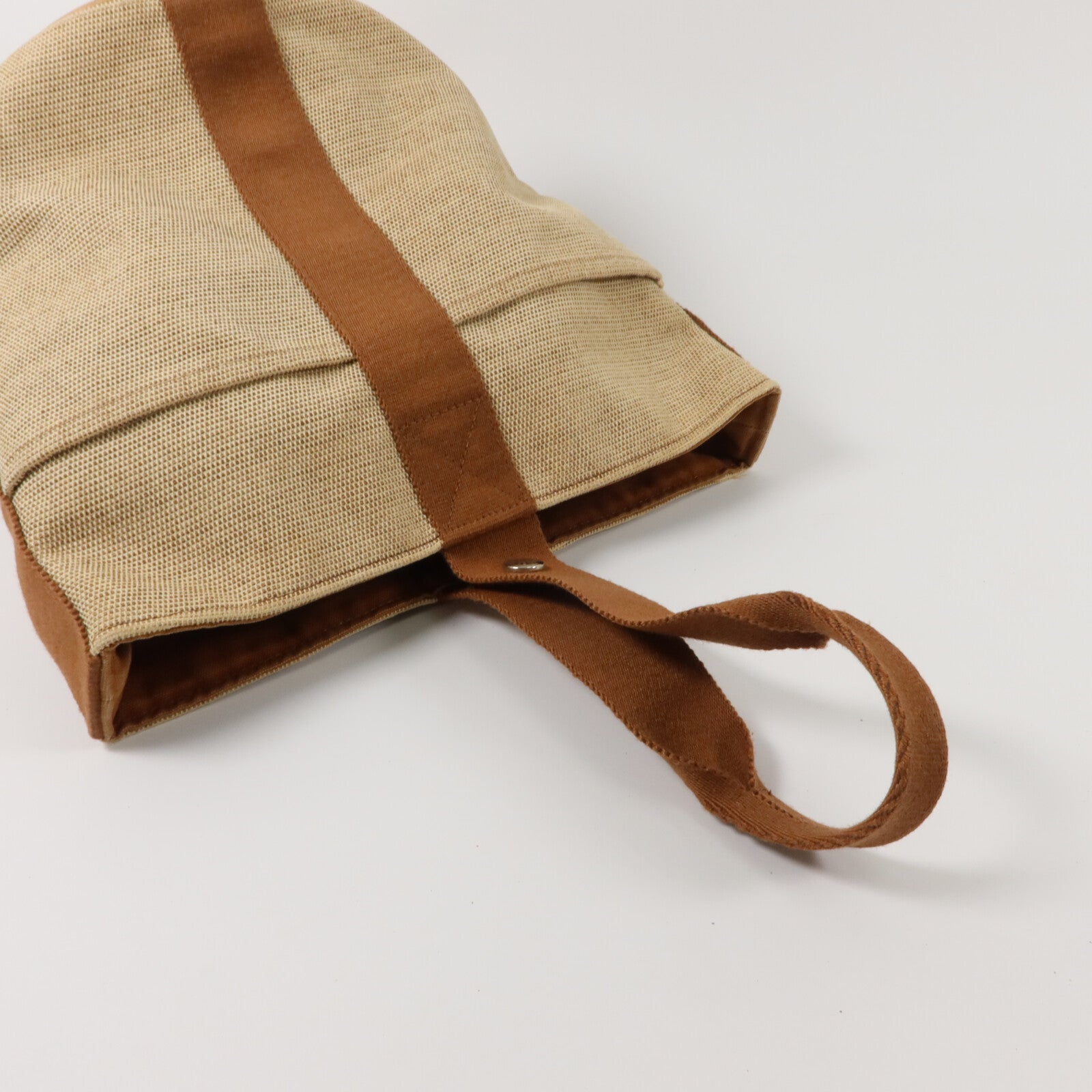 HERMES 帆布Saxo MM Bucket手挽袋