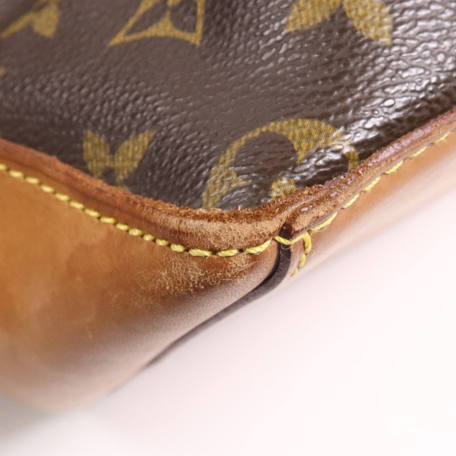 LOUIS VUITTON Monogram Cabas Mezzo金扣肩背袋