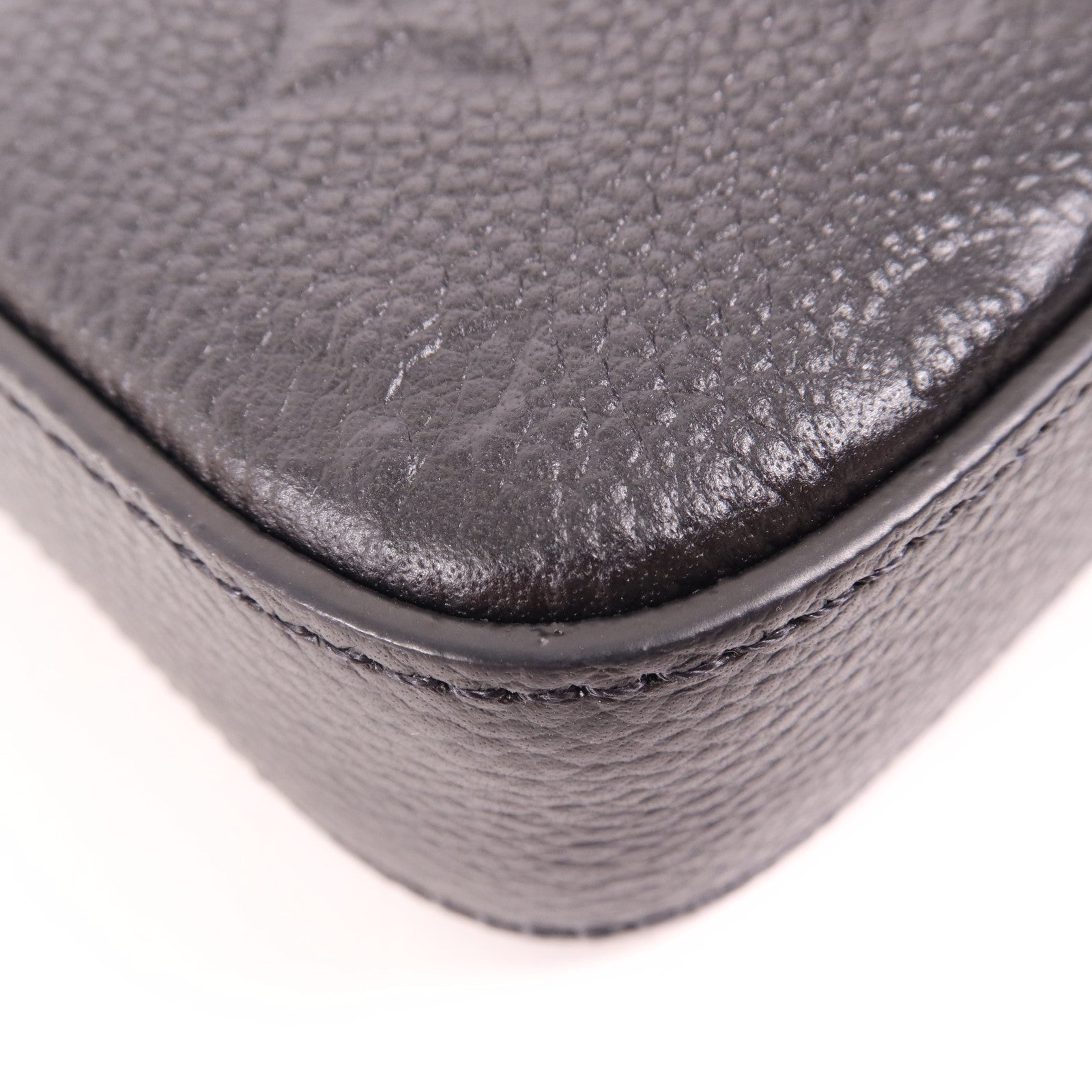 LOUIS VUITTON Monogram Empreinte Felicie Pochette 金扣鏈帶肩背袋