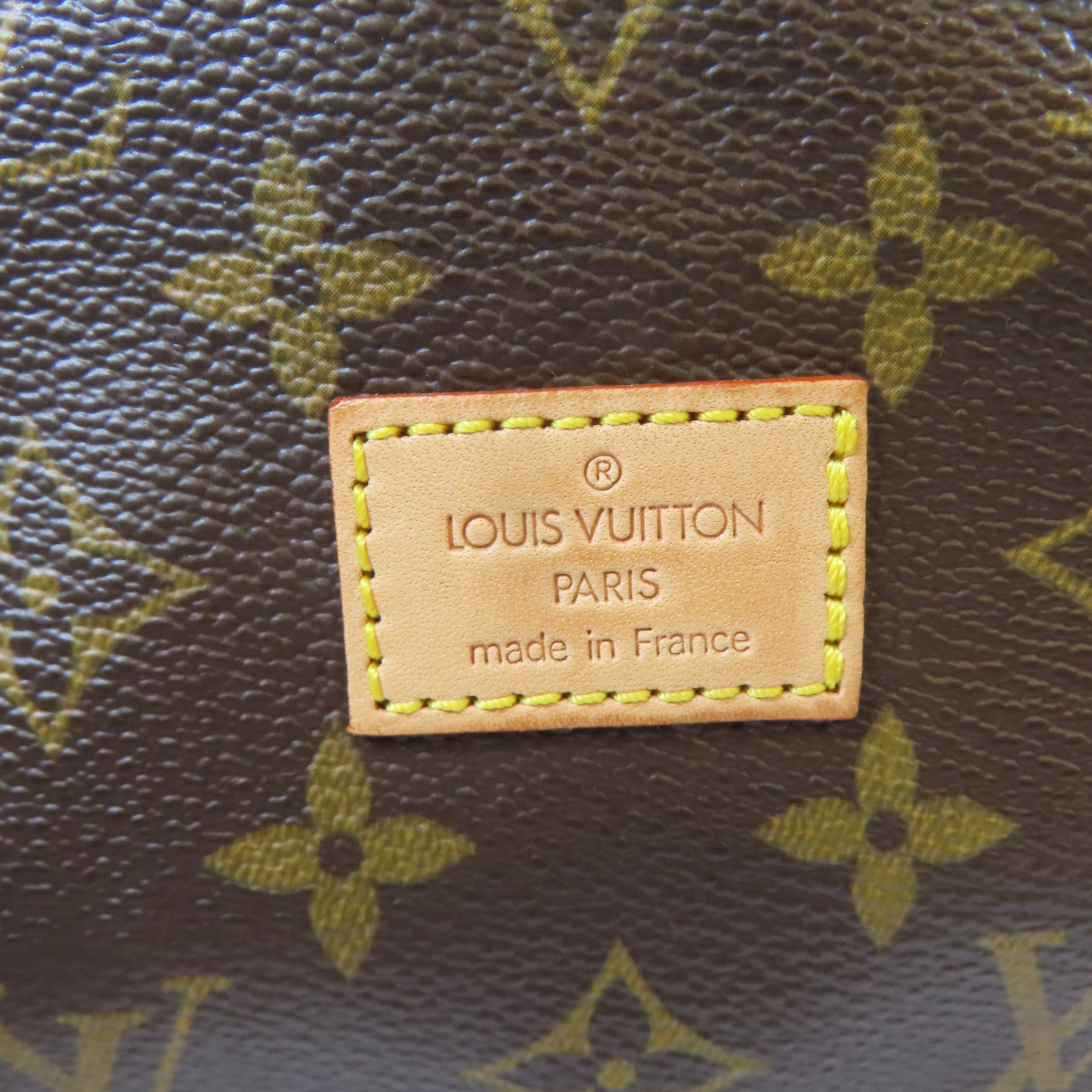 LOUIS VUITTON Monogram Saumur 30金扣肩背袋棕色