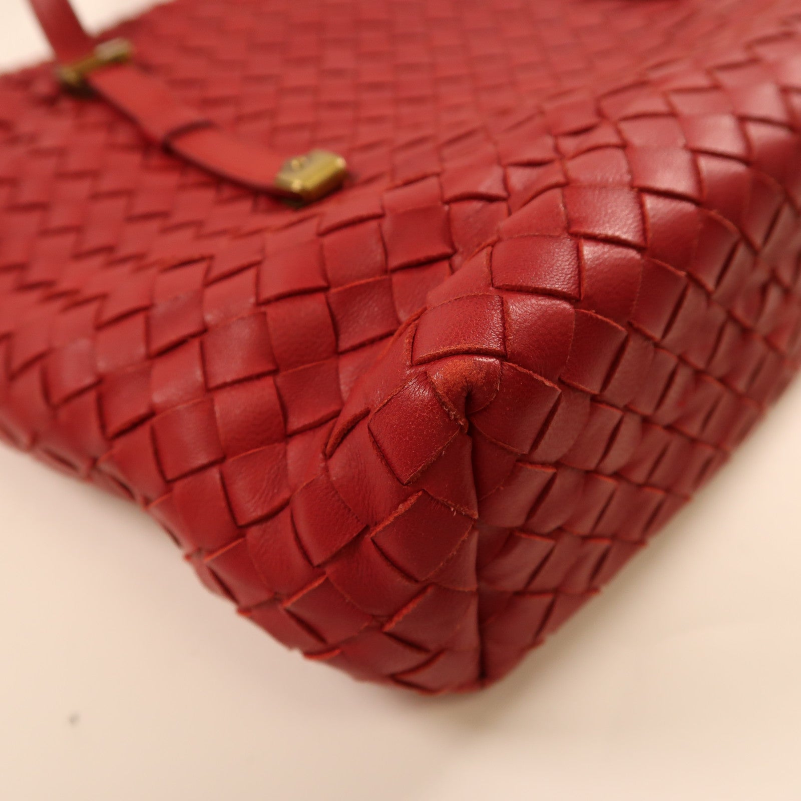 BOTTEGA VENETA 牛皮皮革2 Way Shoulder金扣手挽肩背兩用袋紅色