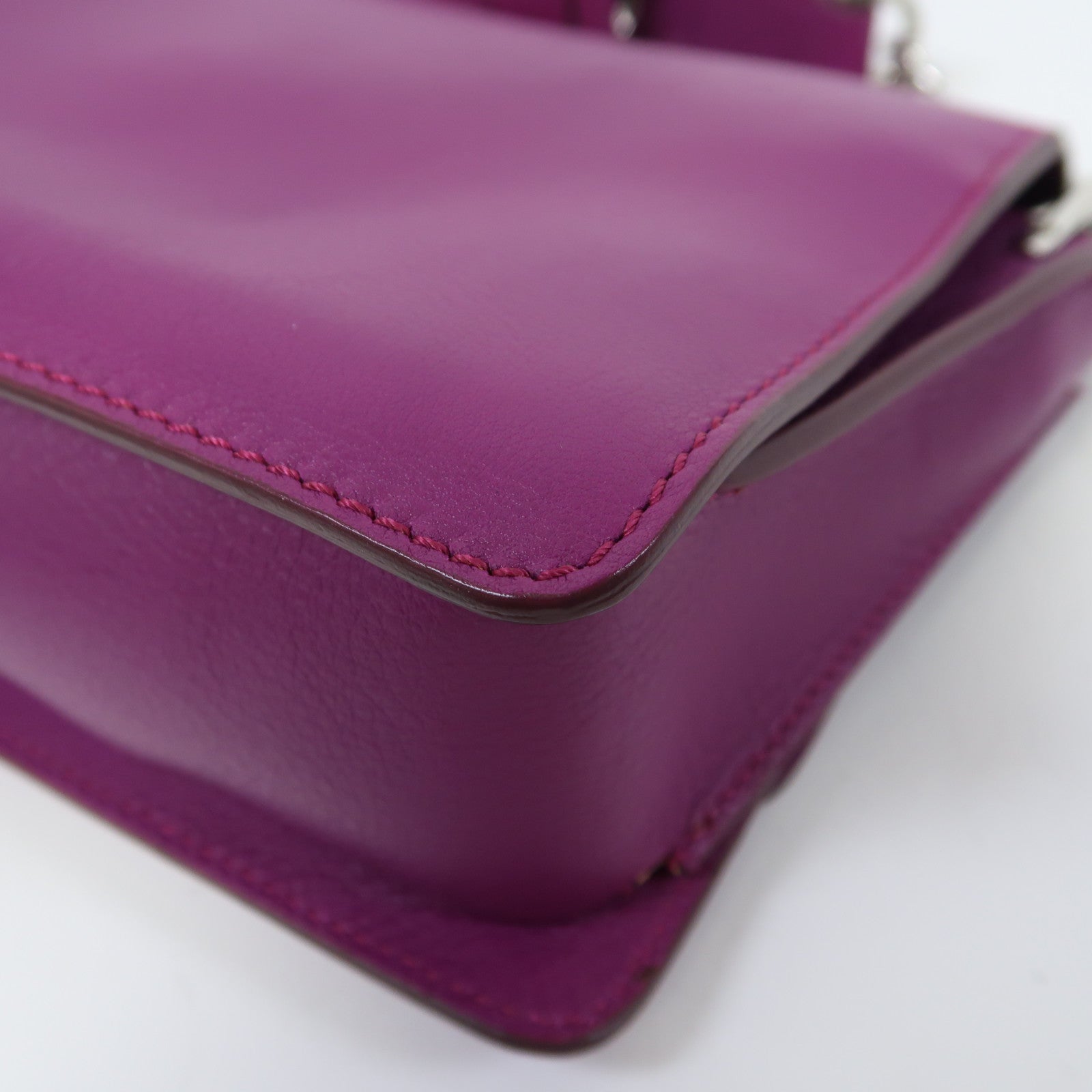 TOD'S 牛皮皮革Chain Shoulder銀扣鏈帶肩背袋紫色